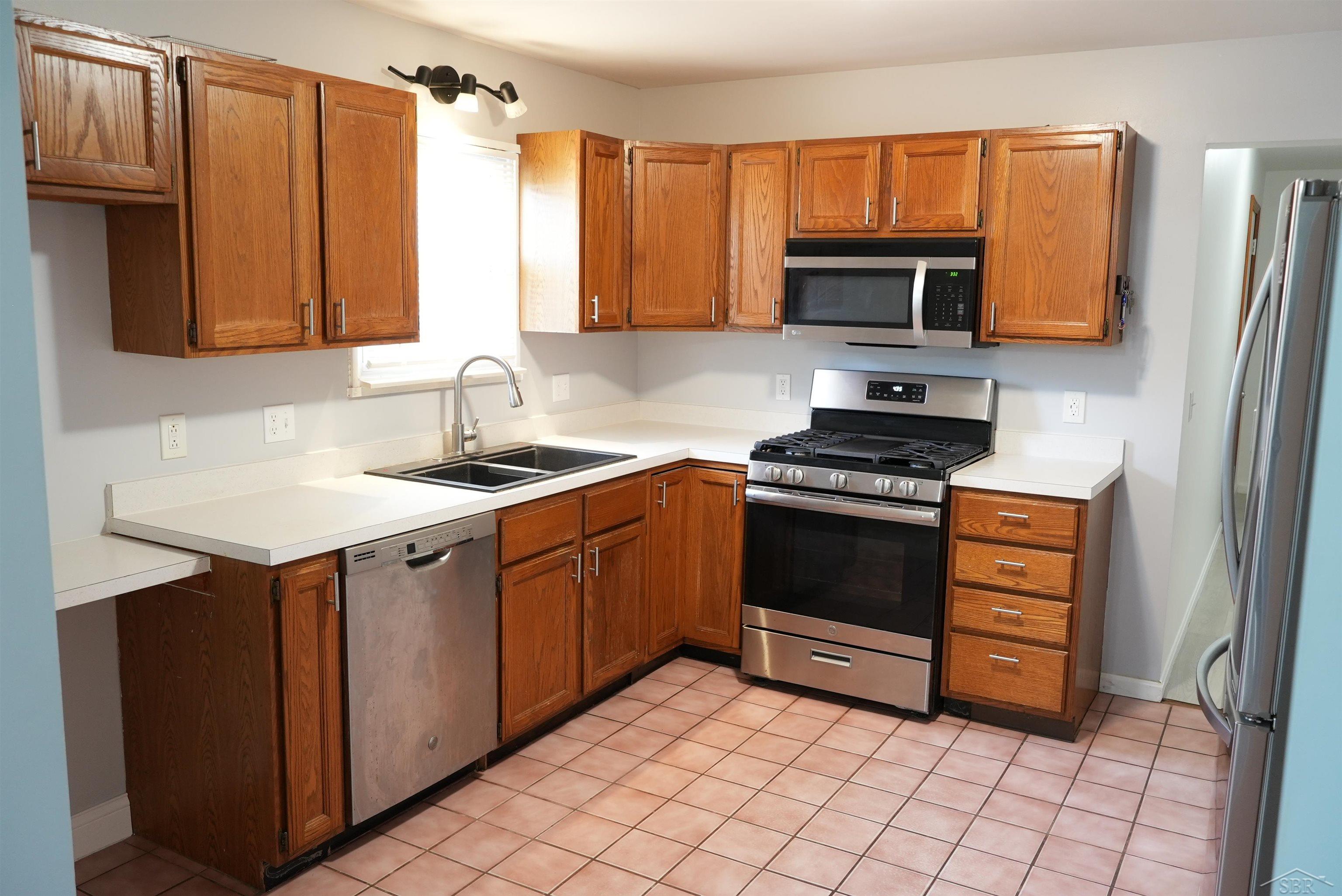 750 Lutzke Road, Saginaw, MI, 48609