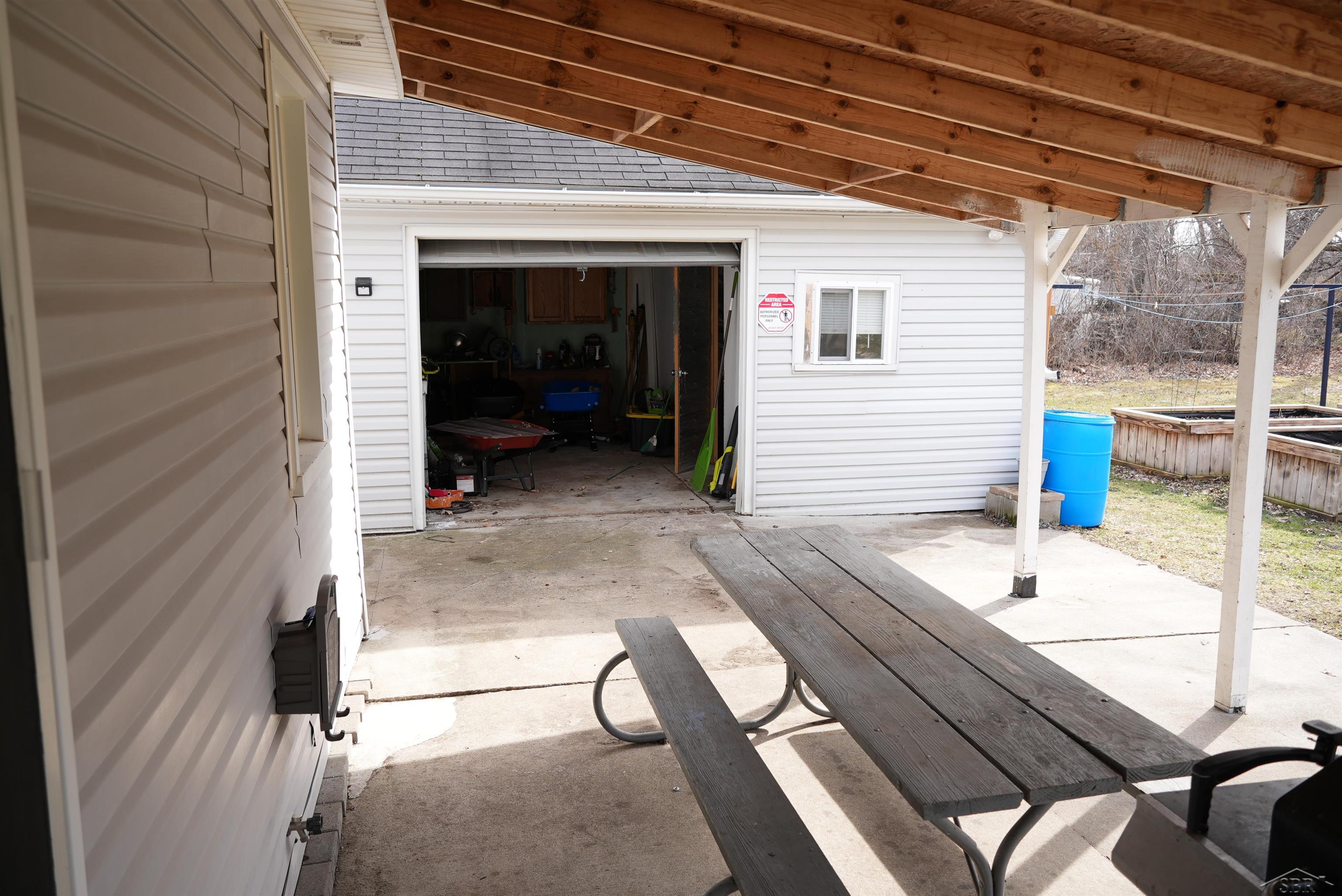 750 Lutzke Road, Saginaw, MI, 48609