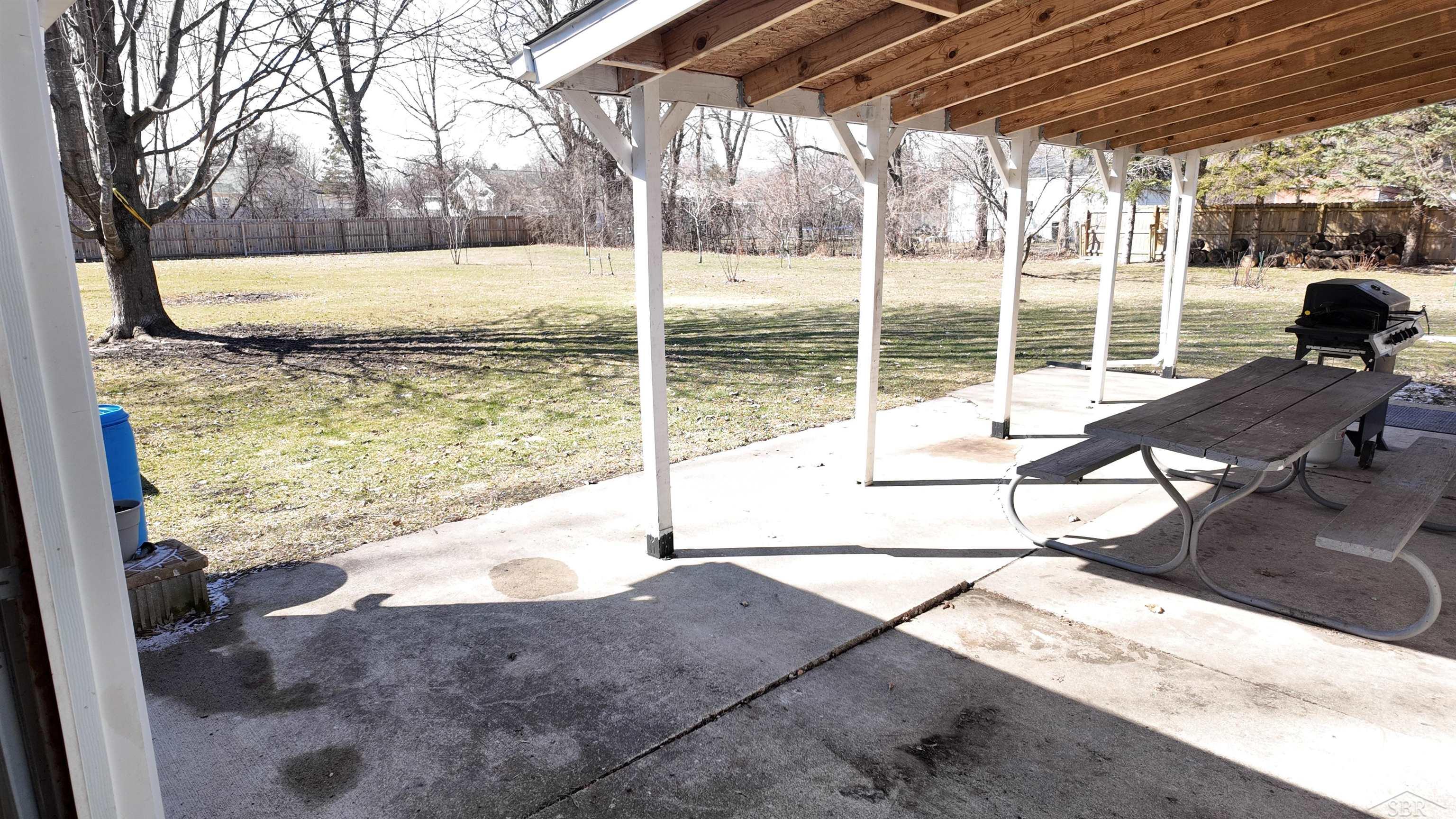 750 Lutzke Road, Saginaw, MI, 48609