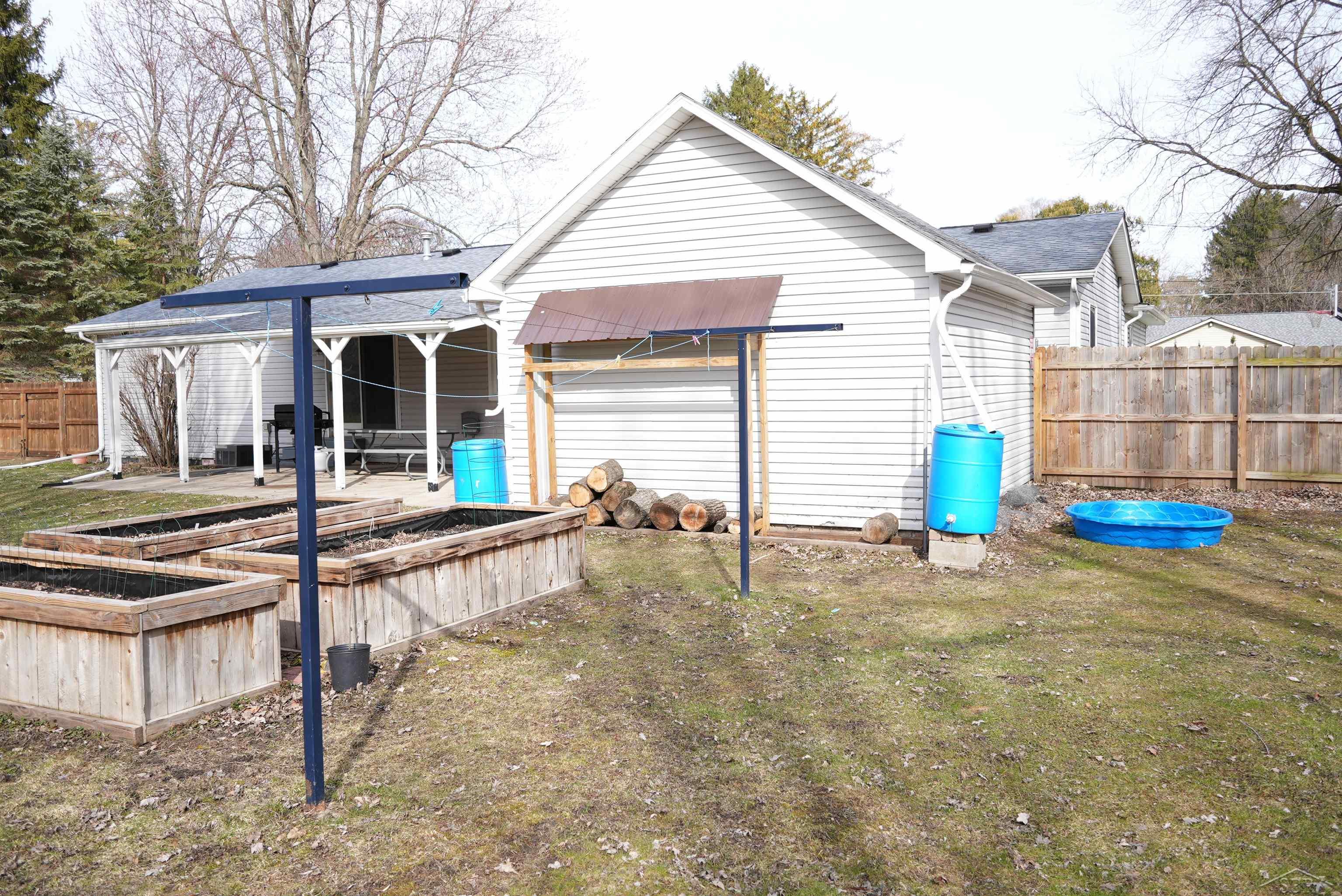 750 Lutzke Road, Saginaw, MI, 48609