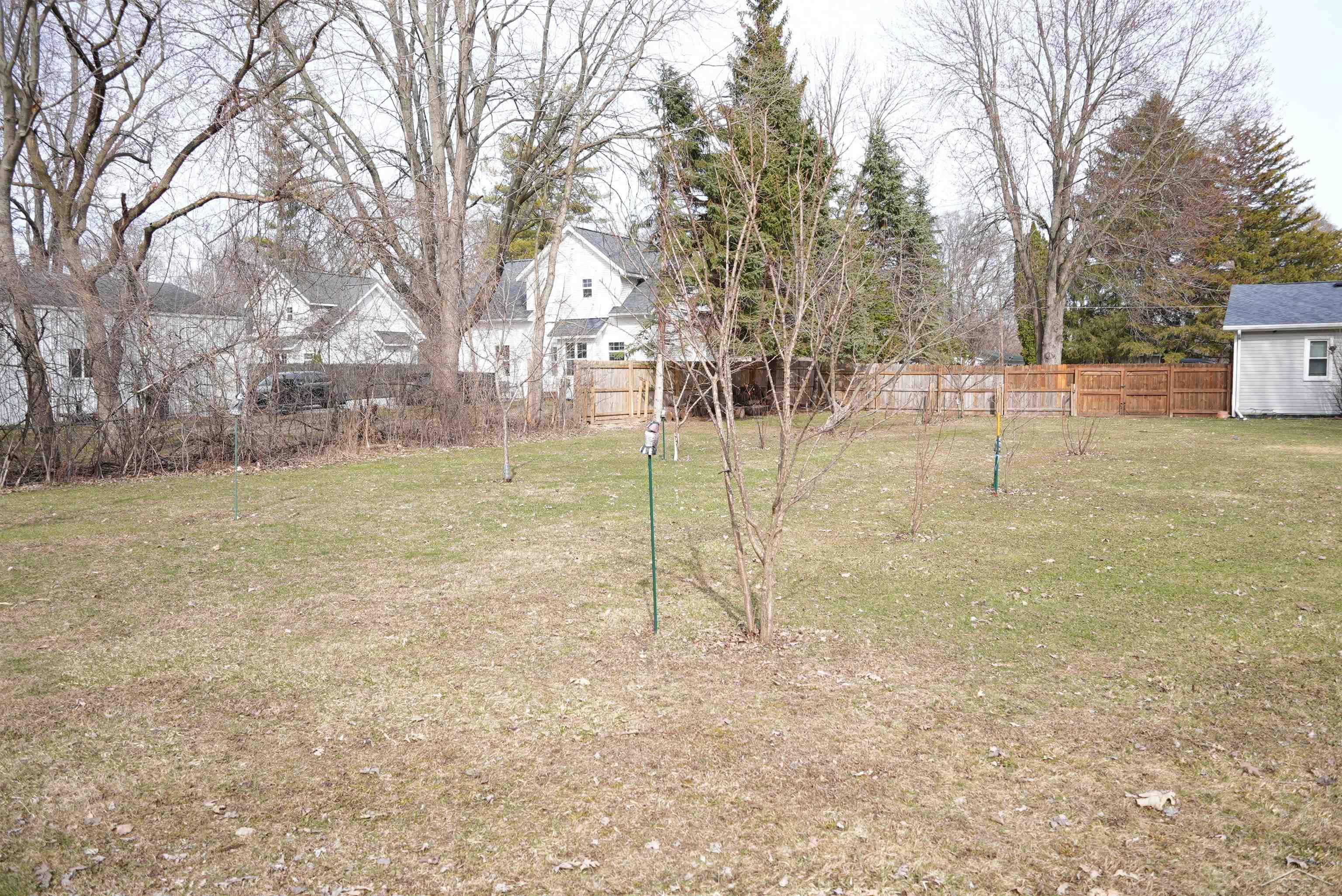 750 Lutzke Road, Saginaw, MI, 48609