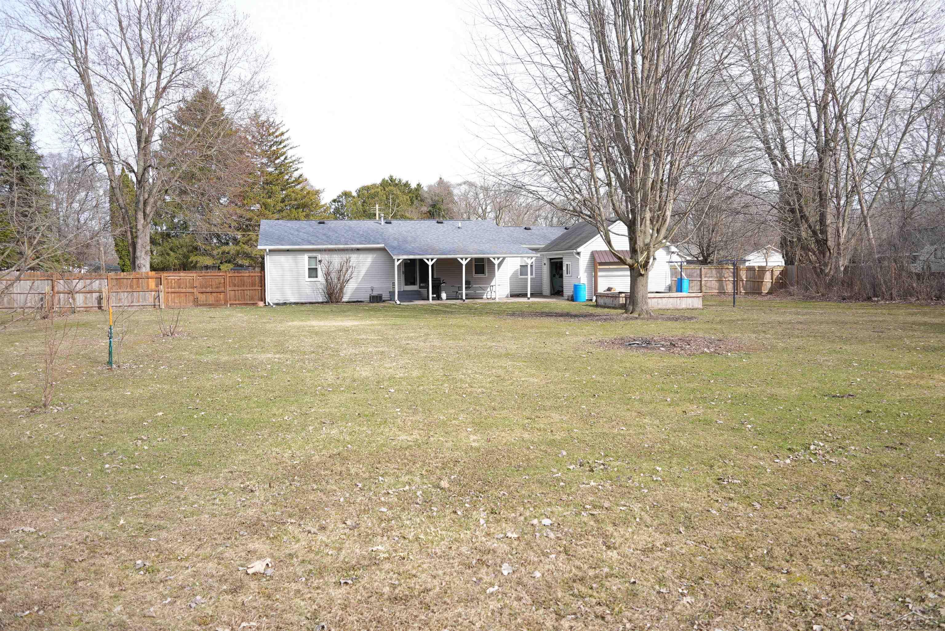 750 Lutzke Road, Saginaw, MI, 48609