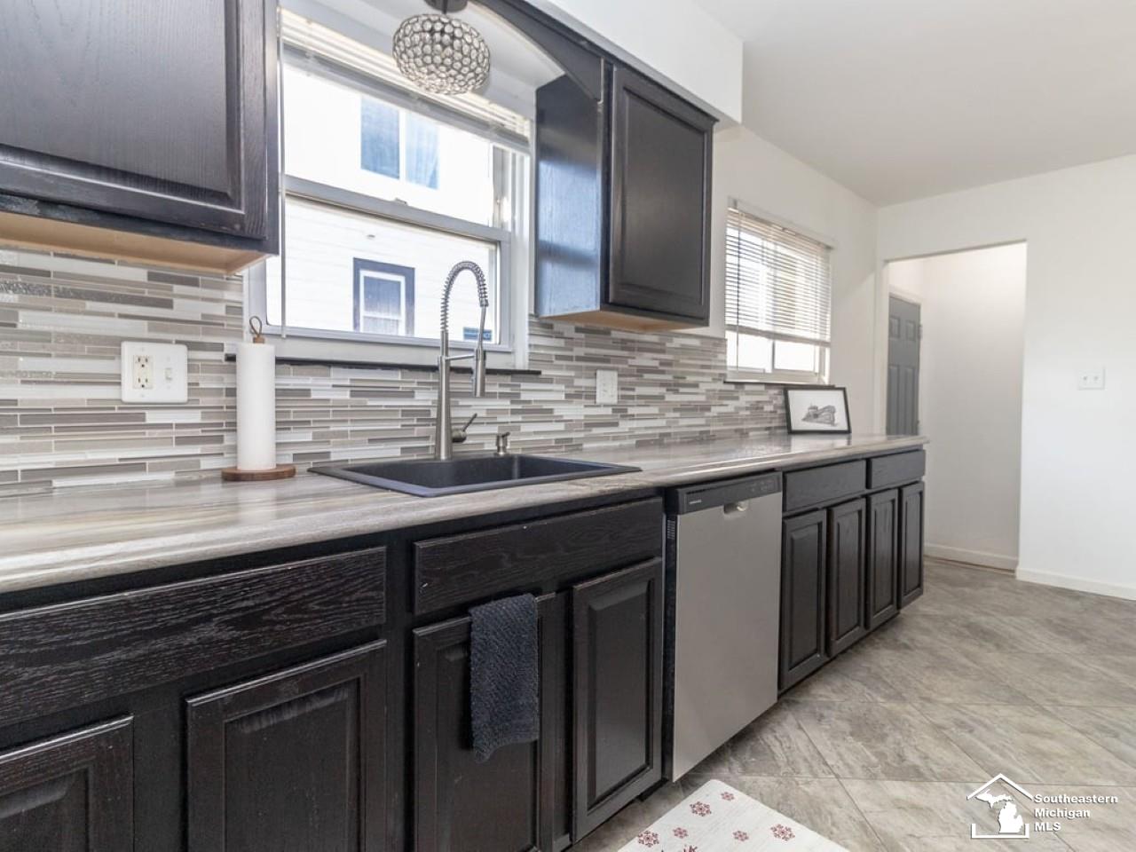 14810 Poplar Street, Southgate, MI, 48195