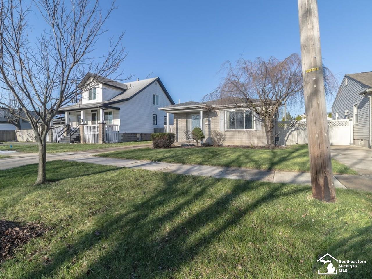 14810 Poplar Street, Southgate, MI, 48195