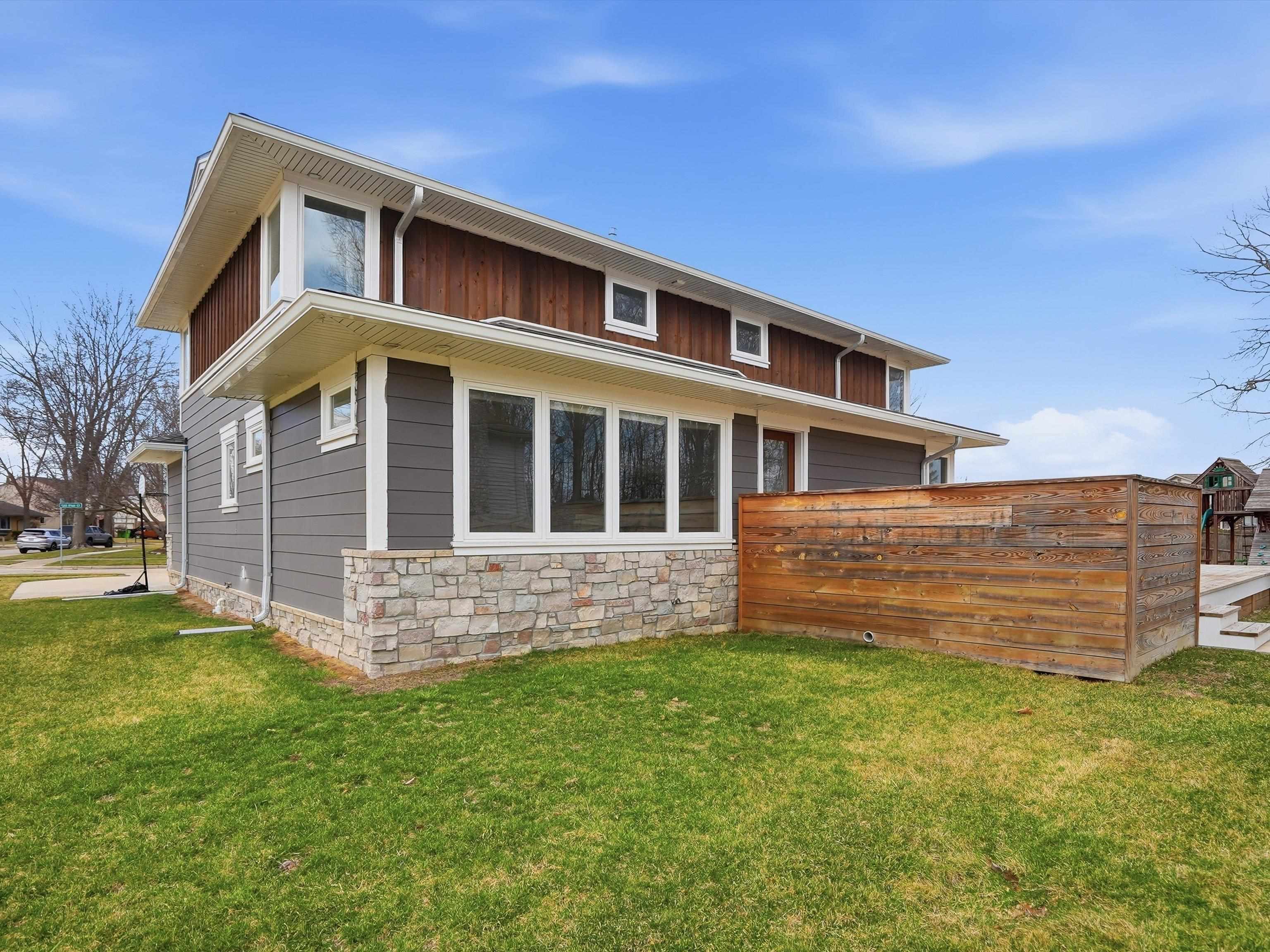 33120 Tall Pine Court, Chesterfield, MI, 48047