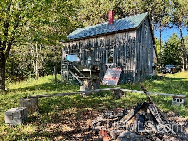25307 Dover Road, Calumet, MI, 49913