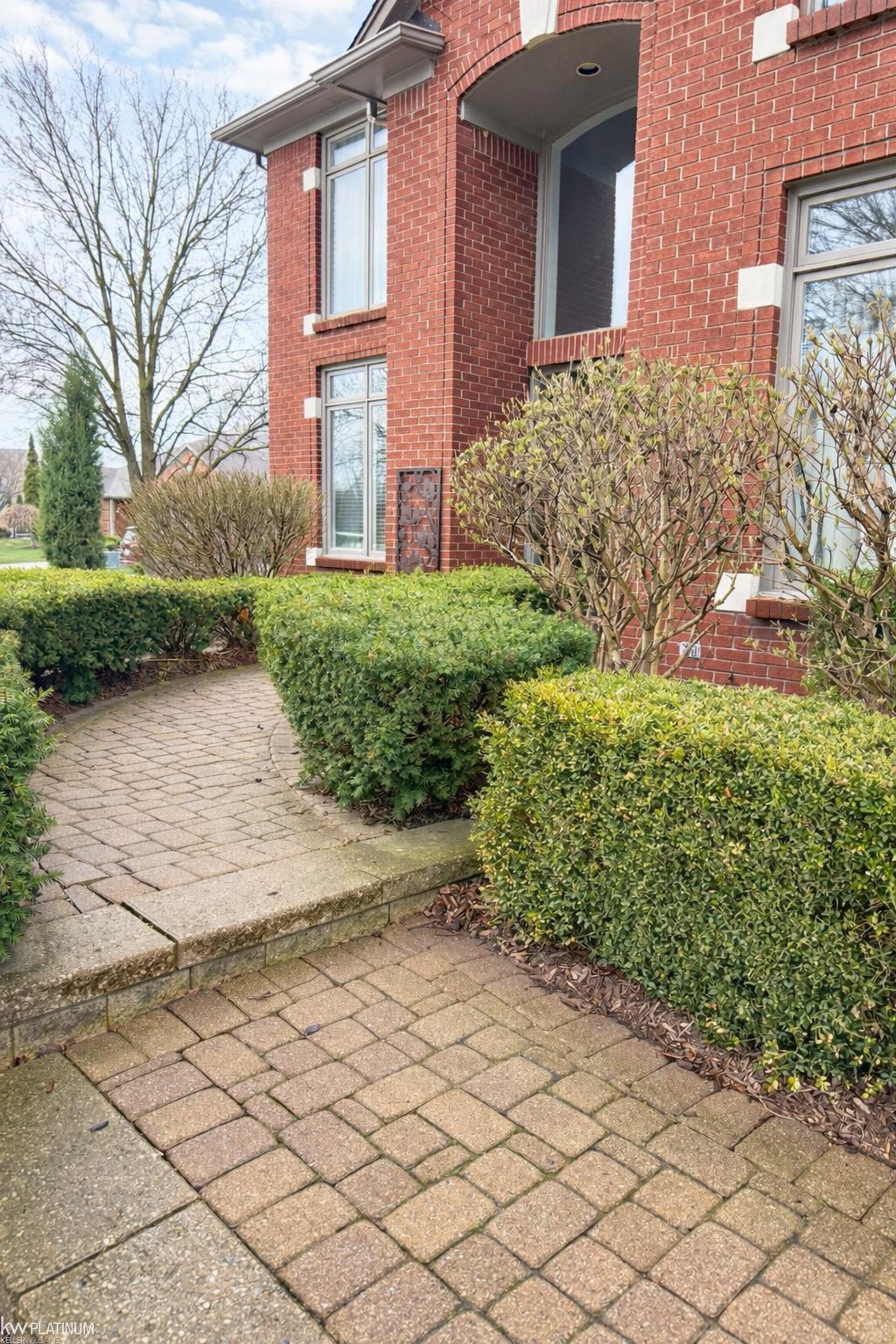 48283 Jester Drive, Macomb, MI, 48044