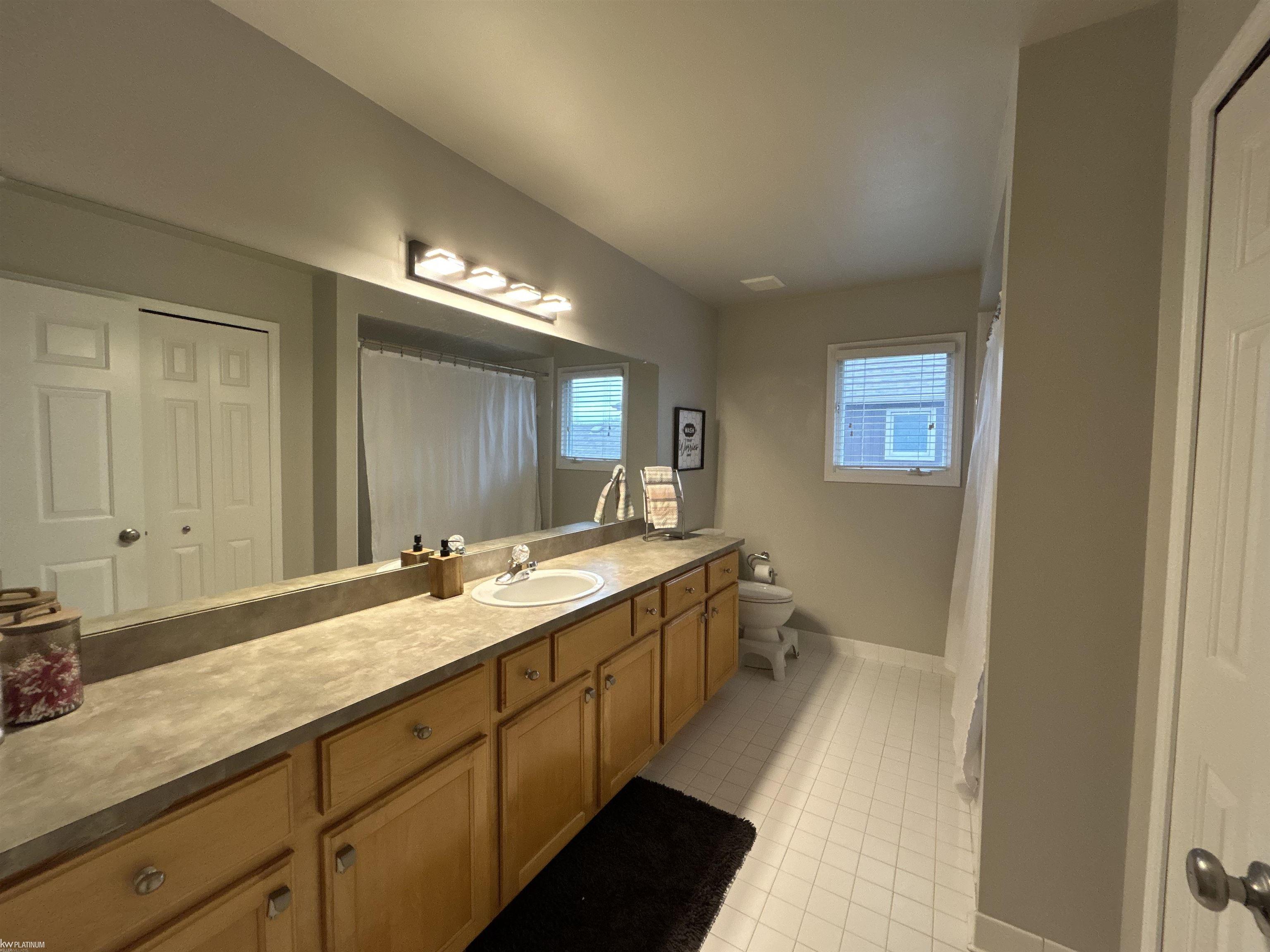 48283 Jester Drive, Macomb, MI, 48044