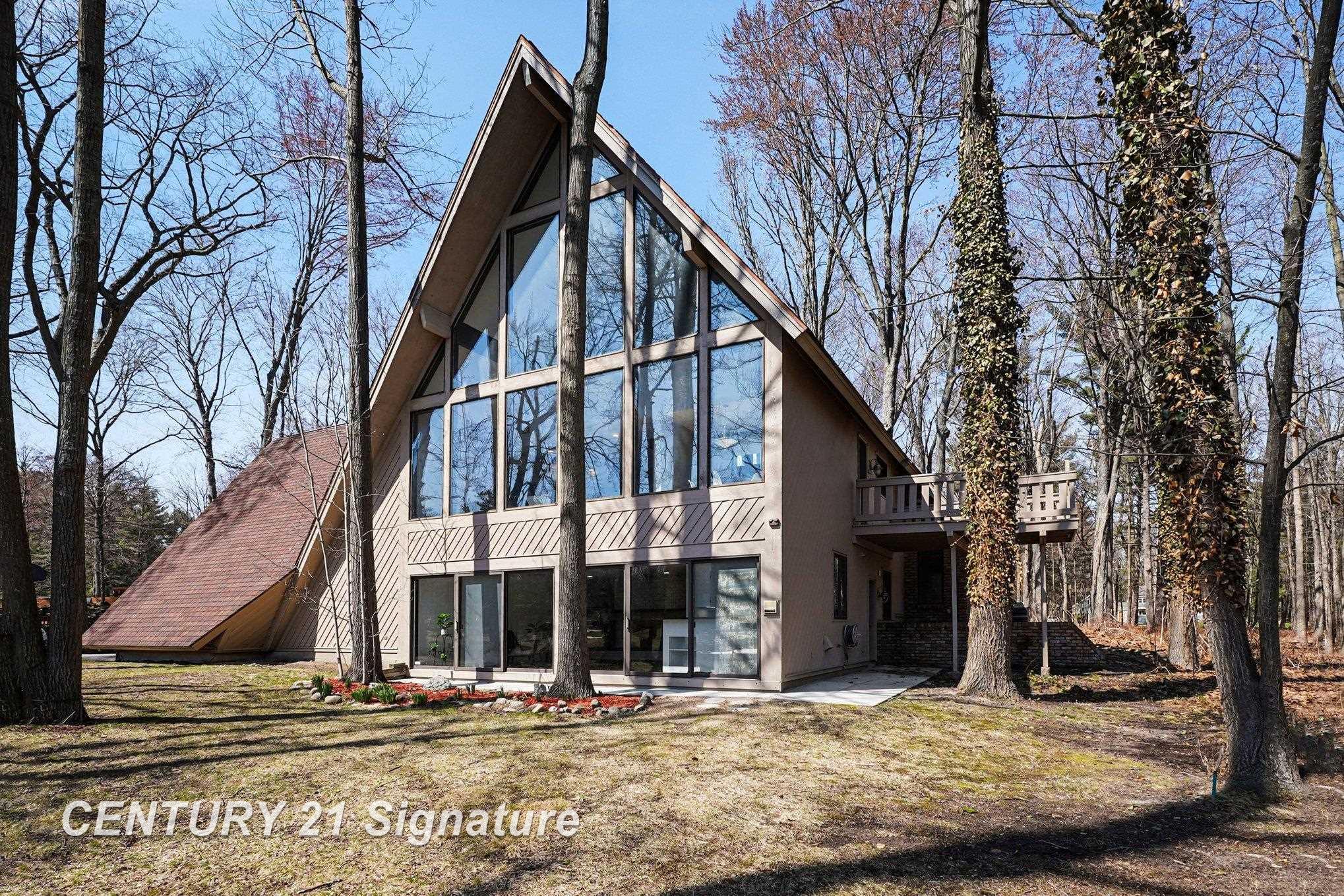 10363 Lakewood Drive, Saginaw, MI, 48609