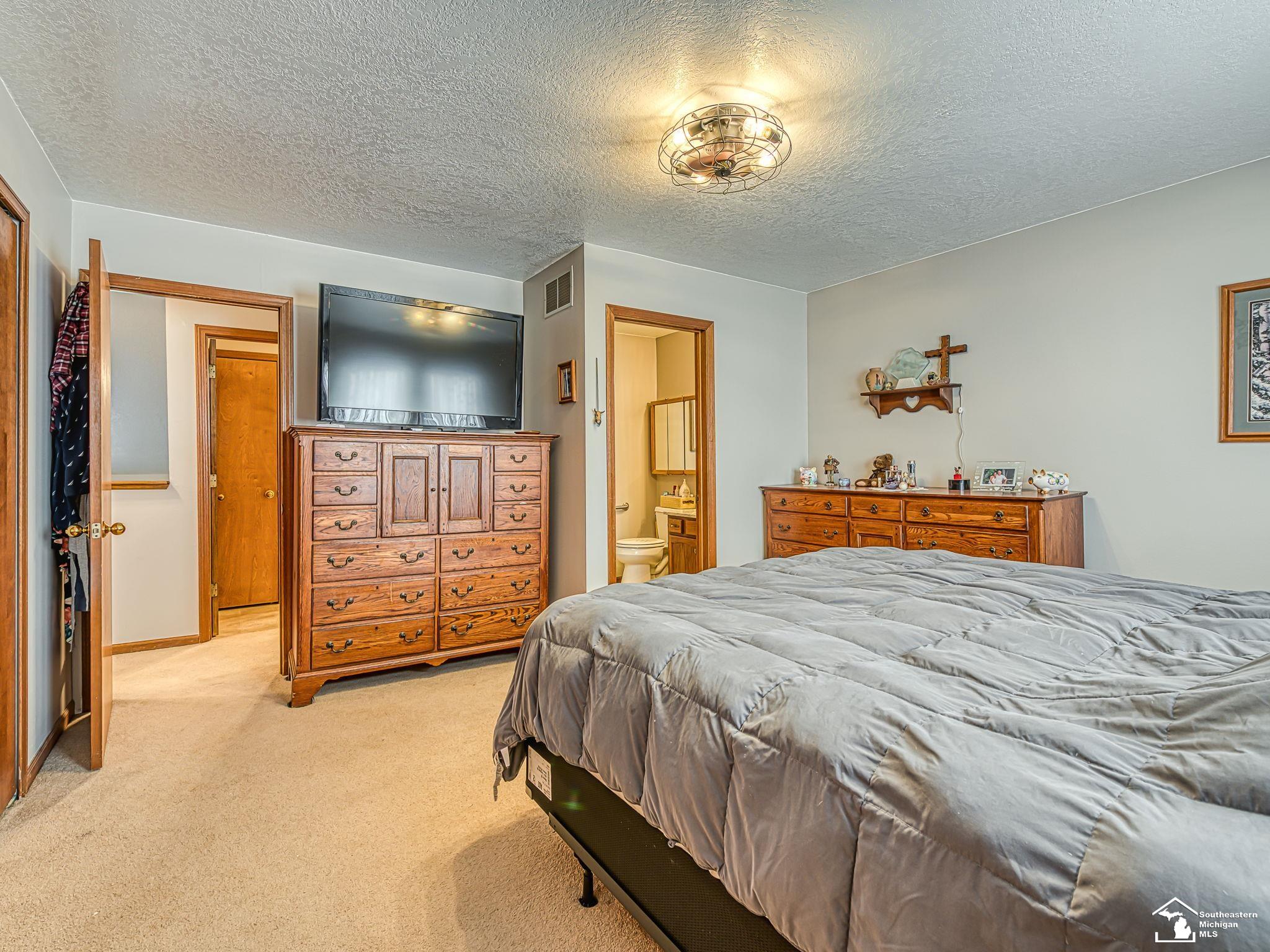 707 Donnalee Drive, Monroe, MI, 48162