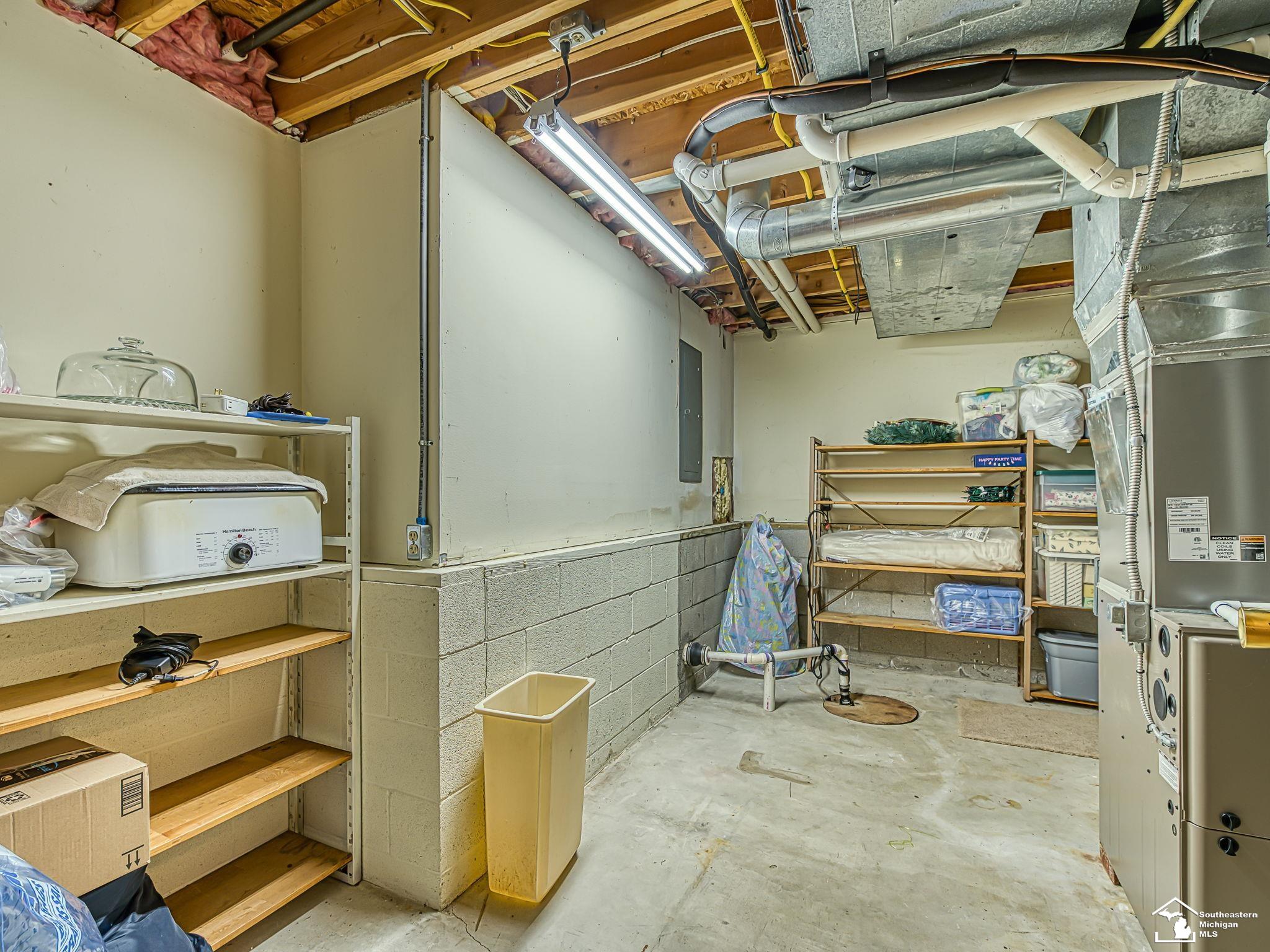 707 Donnalee Drive, Monroe, MI, 48162