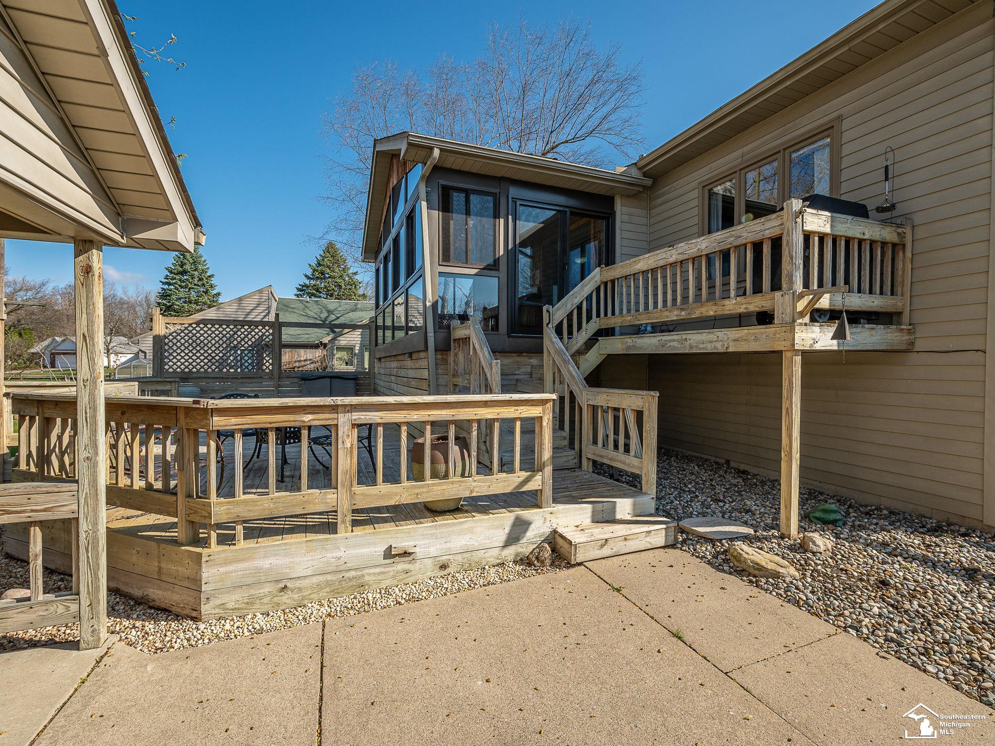 707 Donnalee Drive, Monroe, MI, 48162