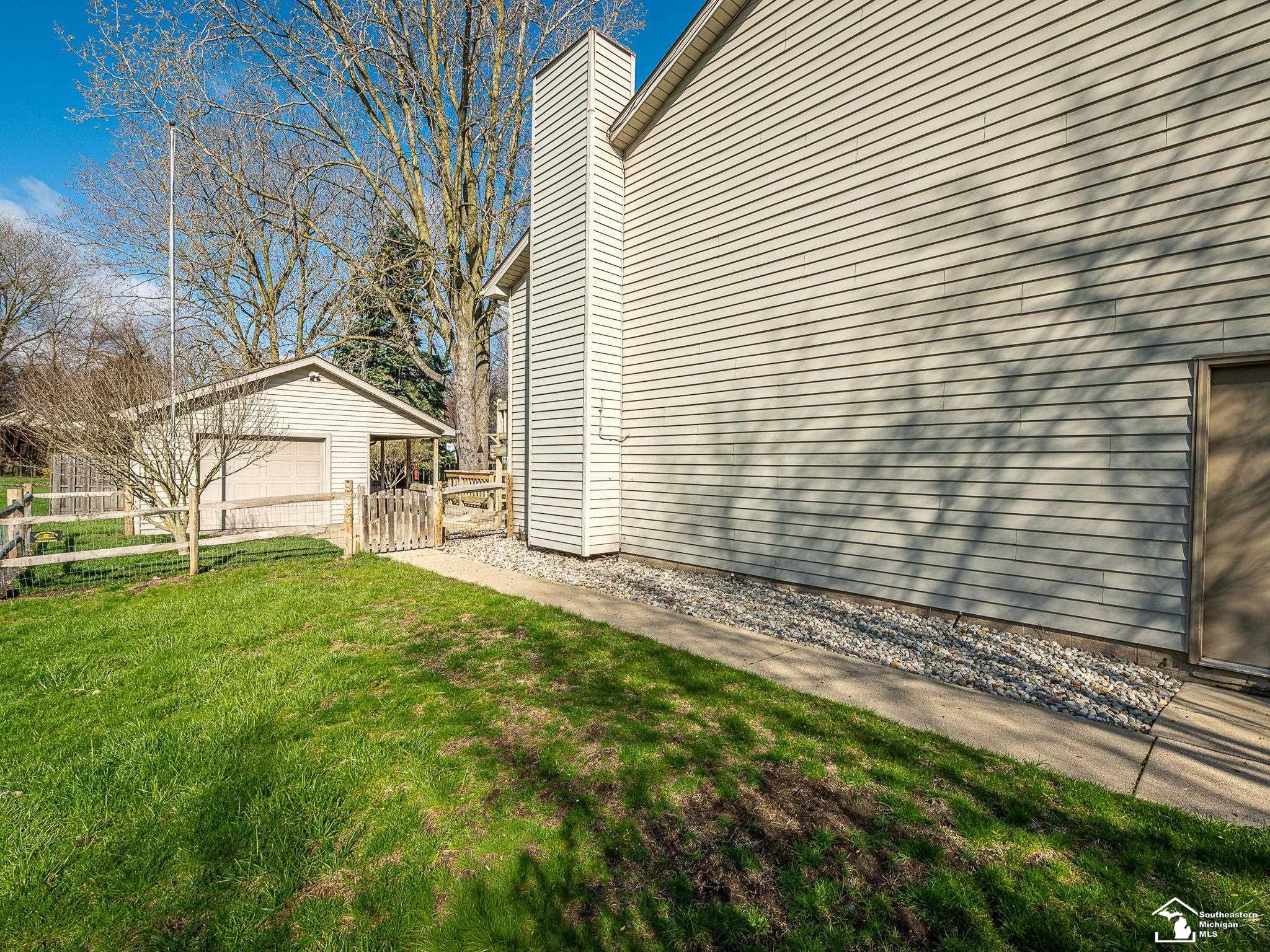 707 Donnalee Drive, Monroe, MI, 48162