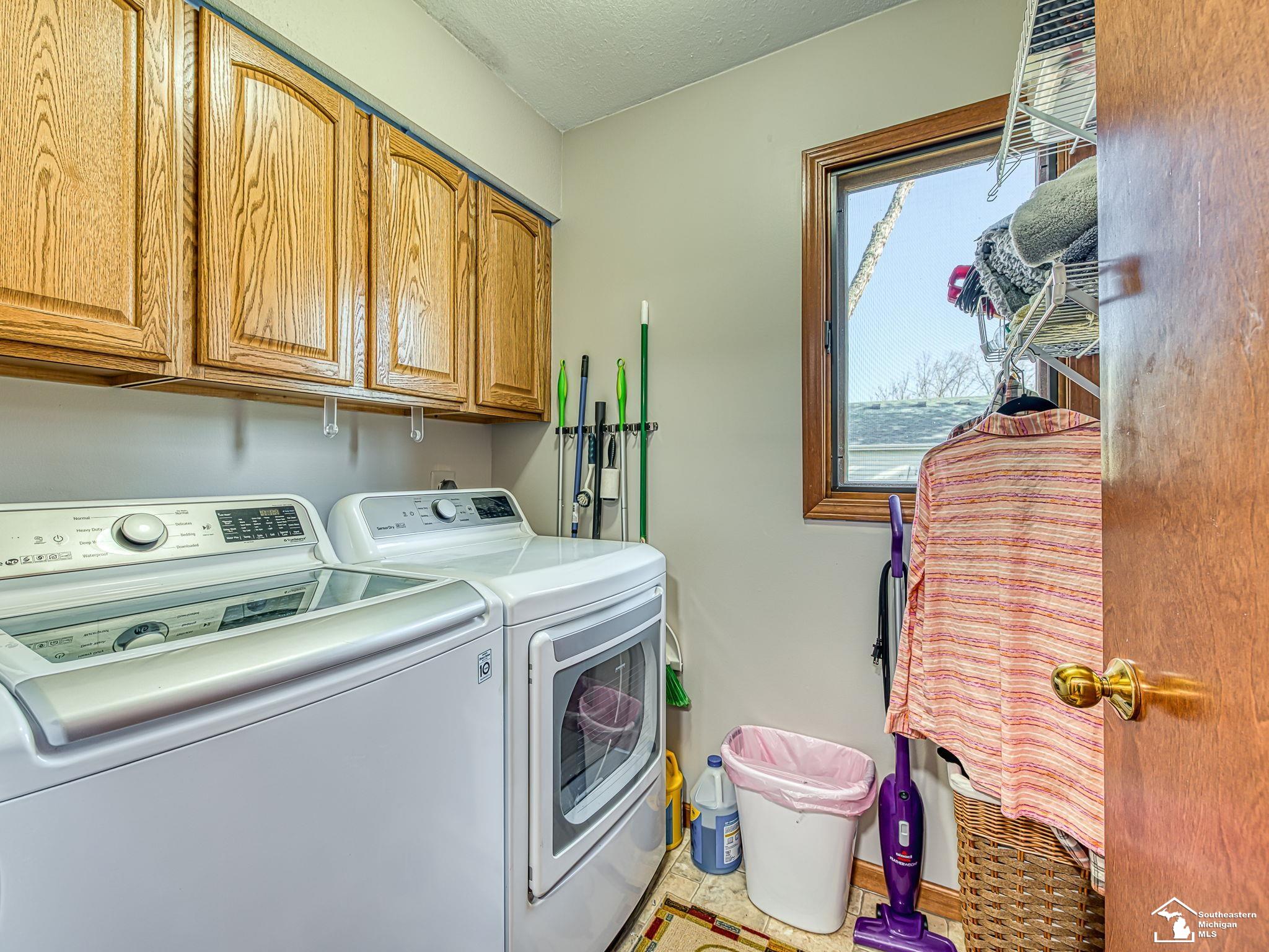 707 Donnalee Drive, Monroe, MI, 48162