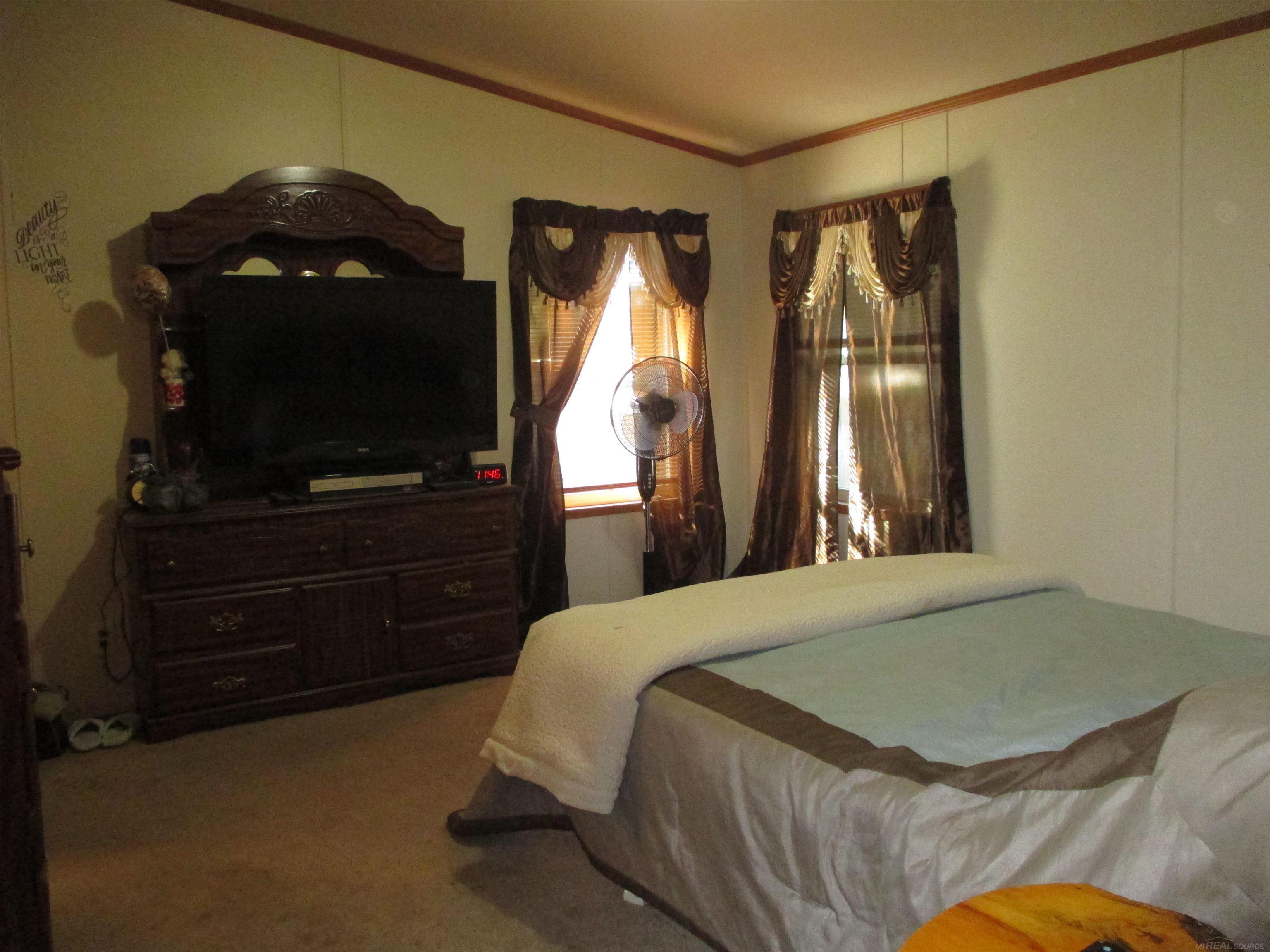 9642 Meadowbrook Street, Algonac, MI, 48001