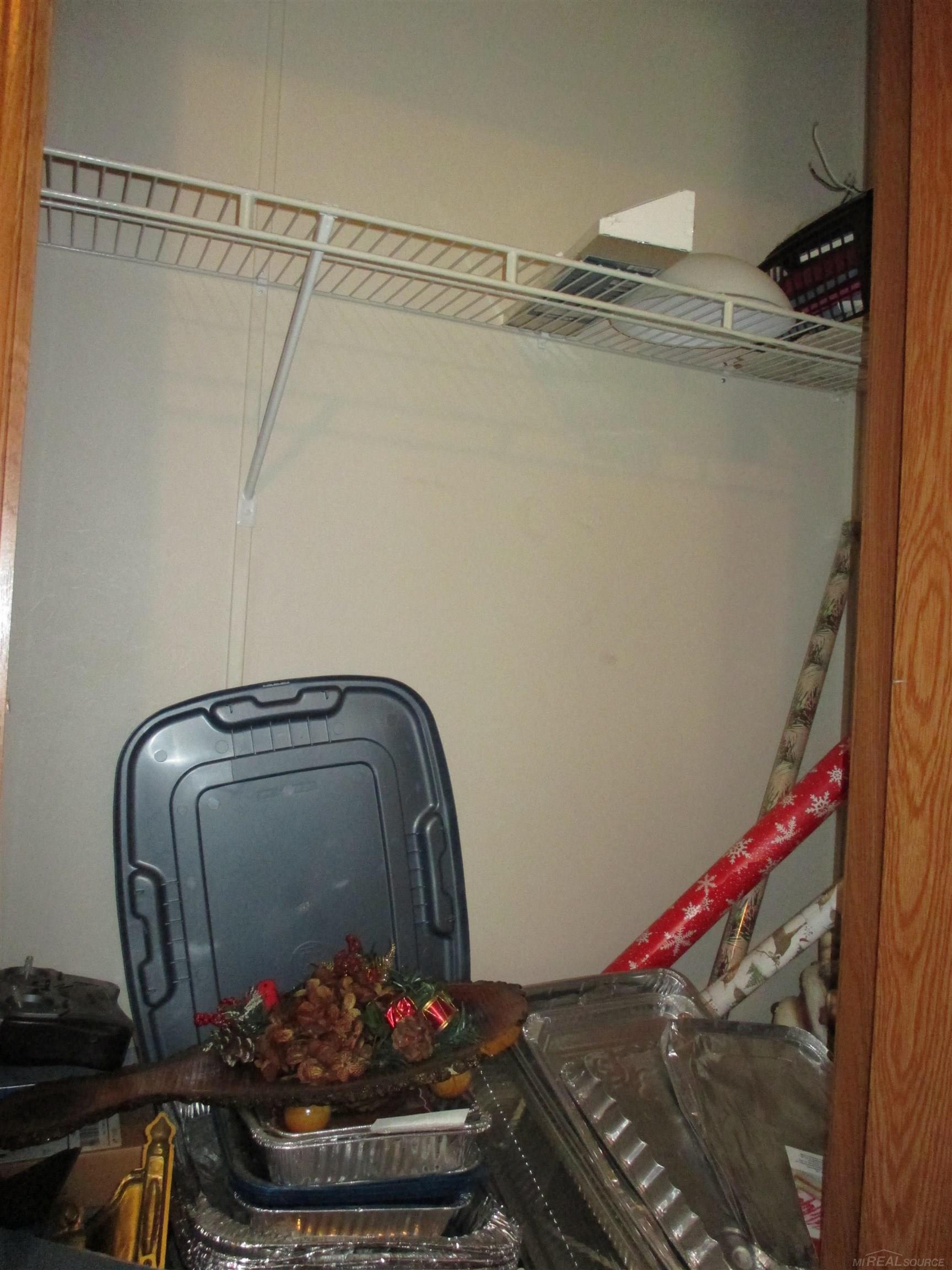 9642 Meadowbrook Street, Algonac, MI, 48001