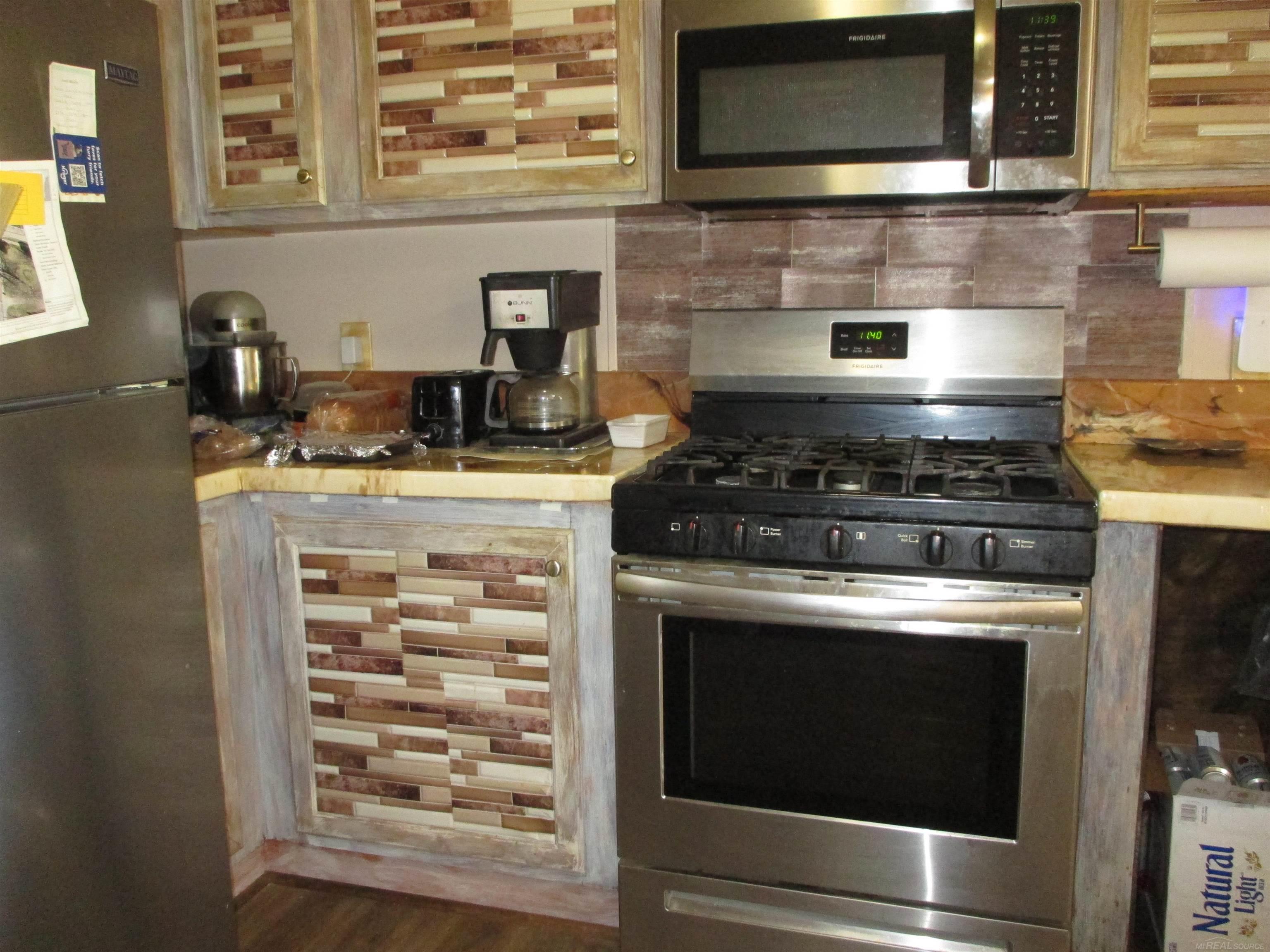 9642 Meadowbrook Street, Algonac, MI, 48001