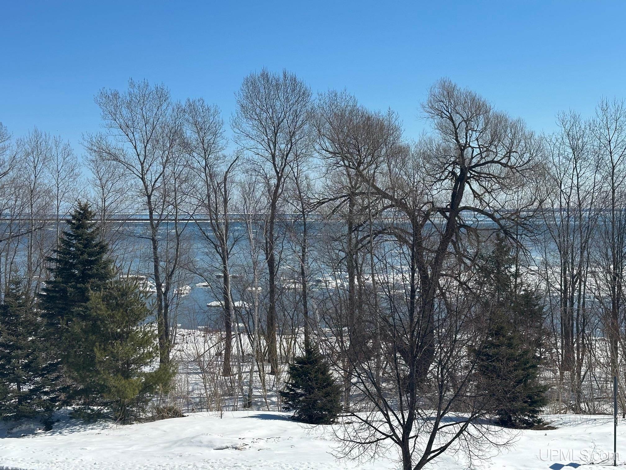 776 S Lakeshore Boulevard, Marquette, MI, 49855