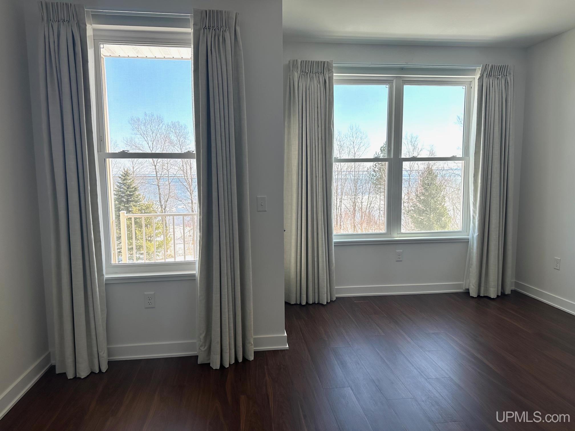 776 S Lakeshore Boulevard, Marquette, MI, 49855