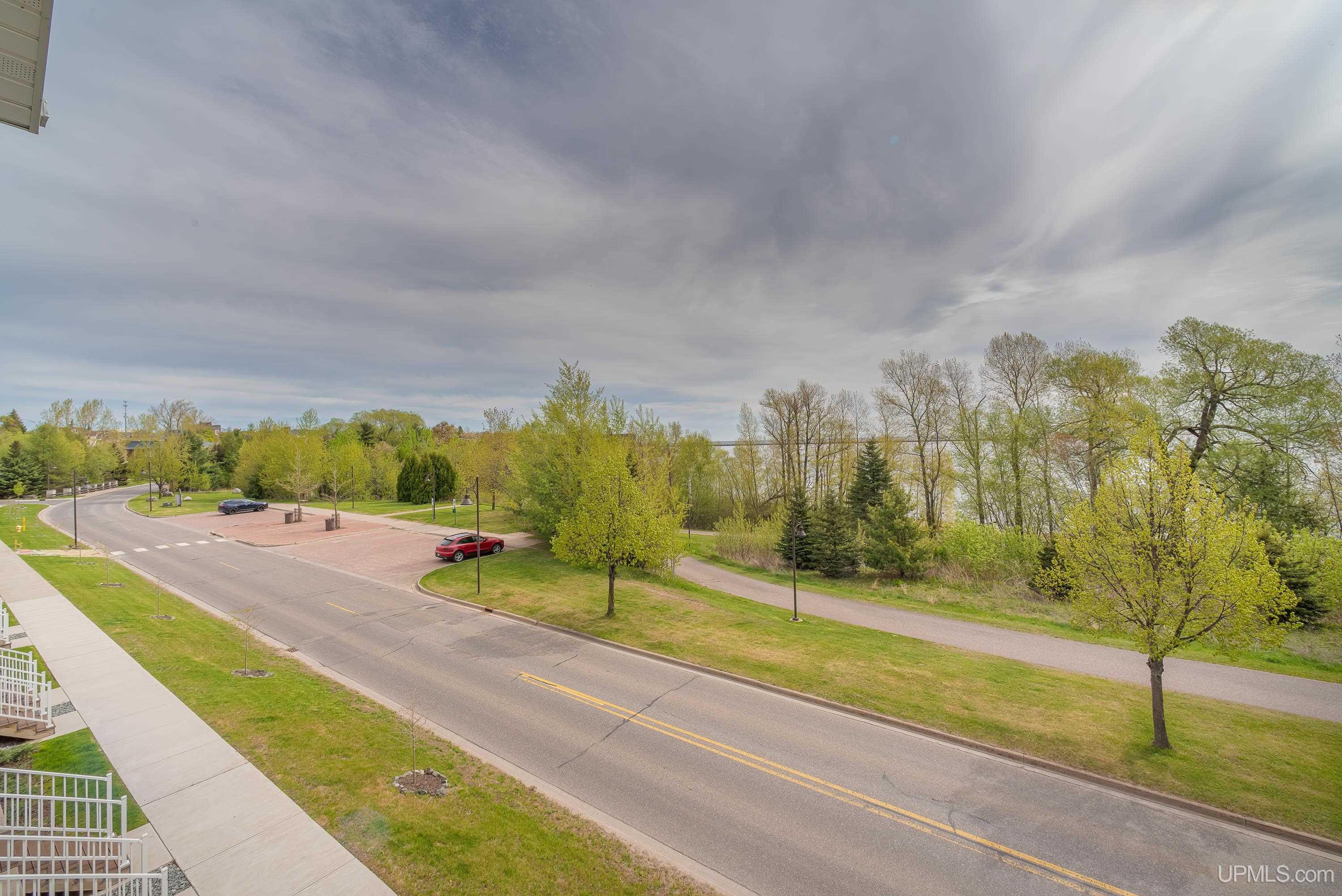 776 S Lakeshore Boulevard, Marquette, MI, 49855