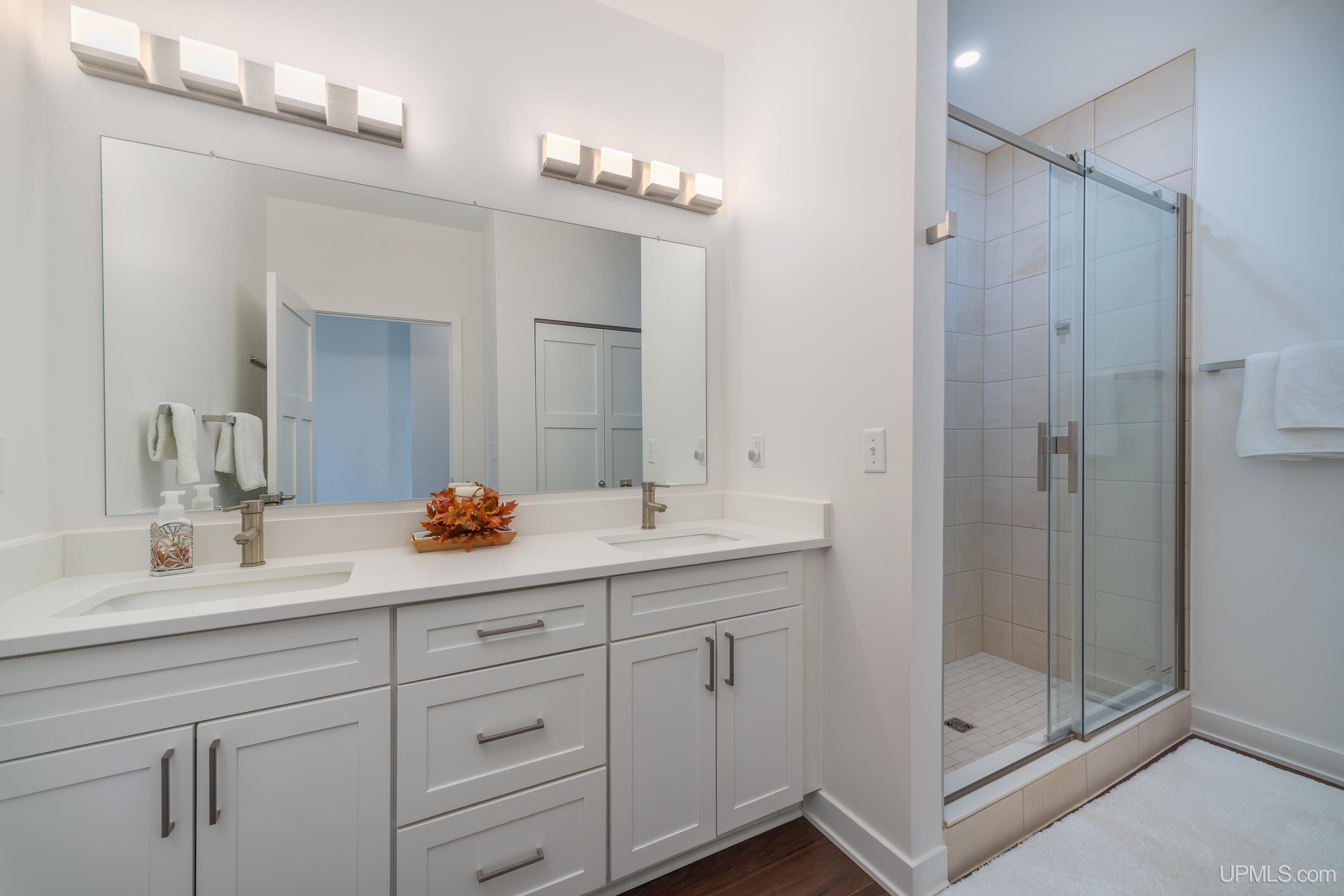 776 S Lakeshore Boulevard, Marquette, MI, 49855