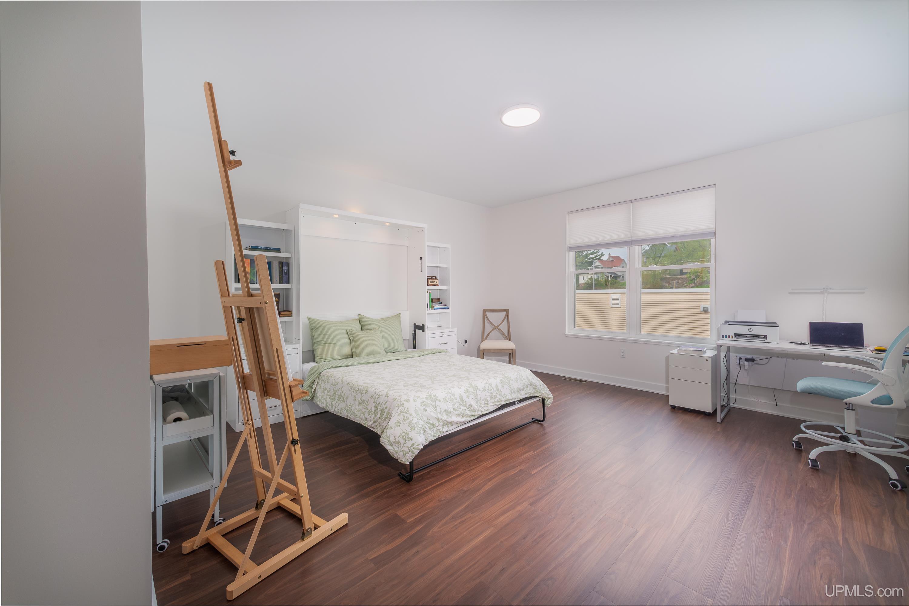 776 S Lakeshore Boulevard, Marquette, MI, 49855