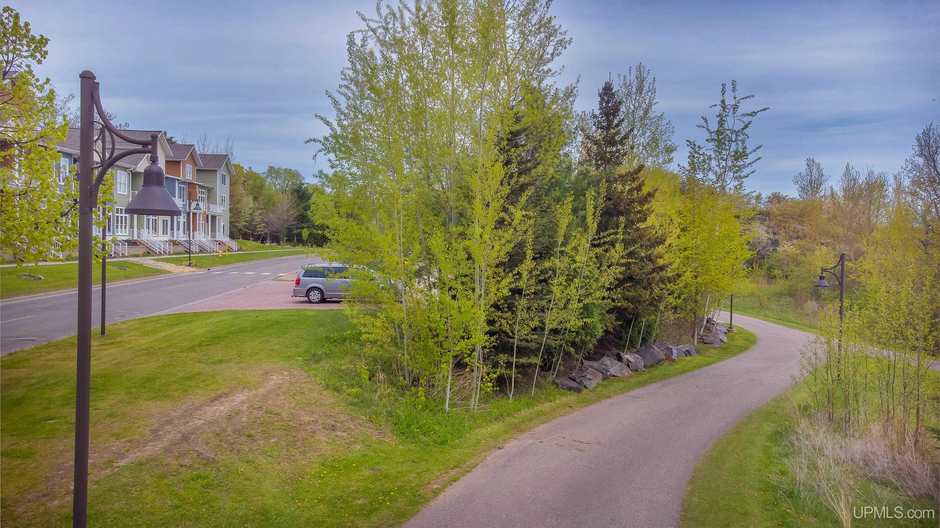 776 S Lakeshore Boulevard, Marquette, MI, 49855