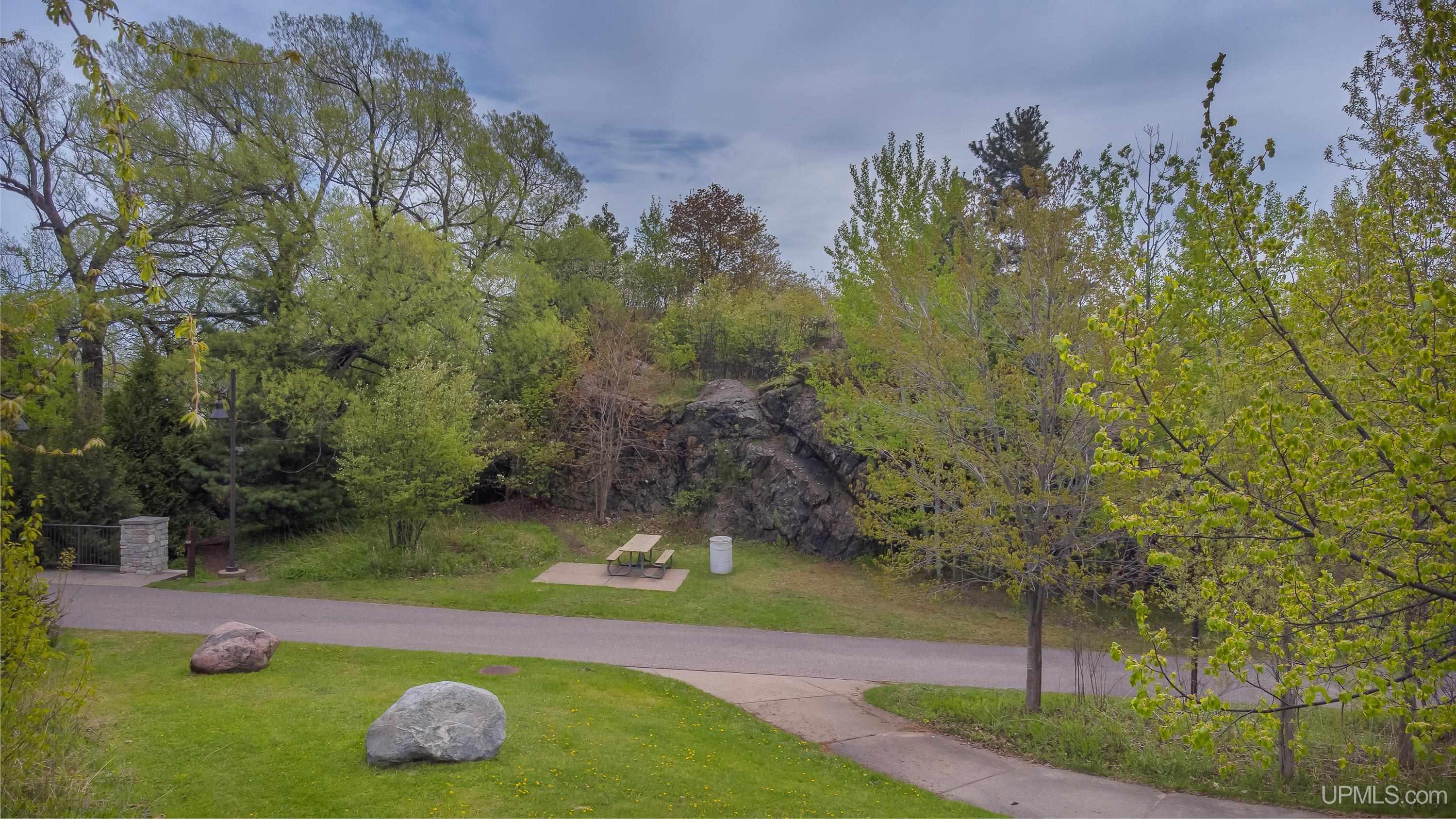 776 S Lakeshore Boulevard, Marquette, MI, 49855