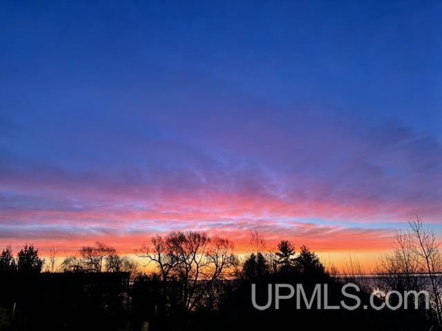 776 S Lakeshore Boulevard, Marquette, MI, 49855