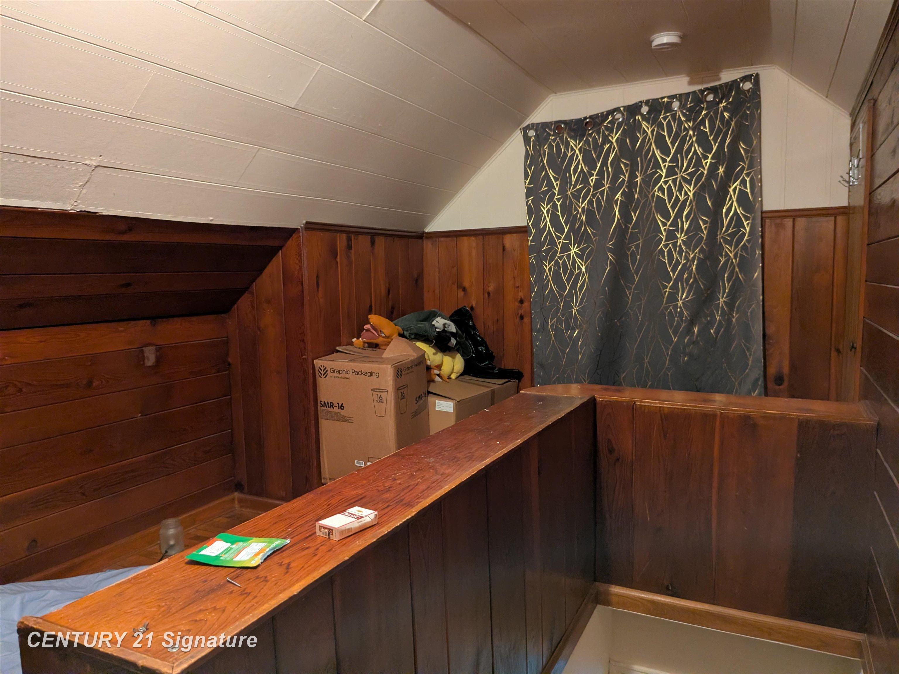 717 Huron Street, Flint, MI, 48507