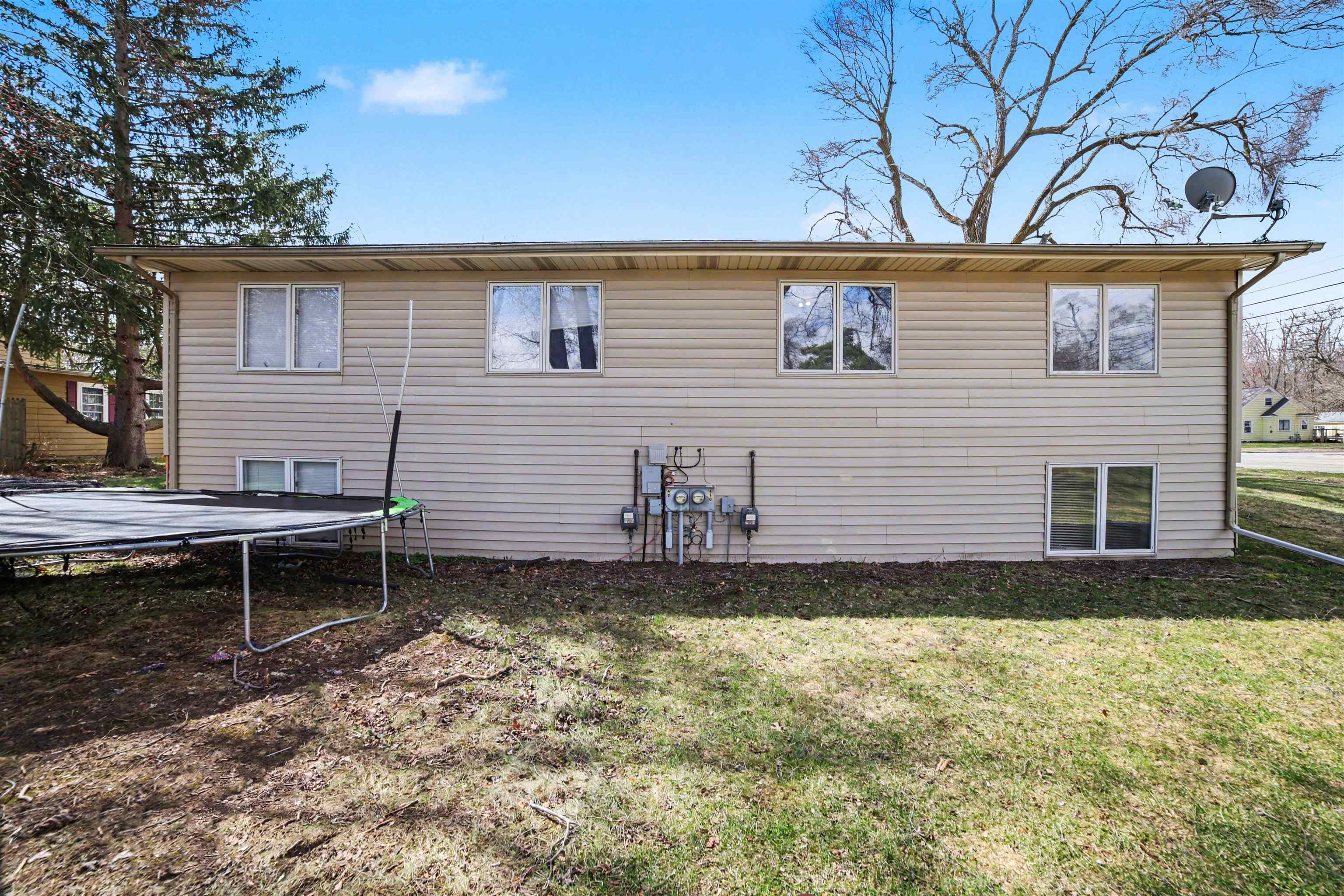 428/430 Hemlock Street, Midland, MI, 48642-6045