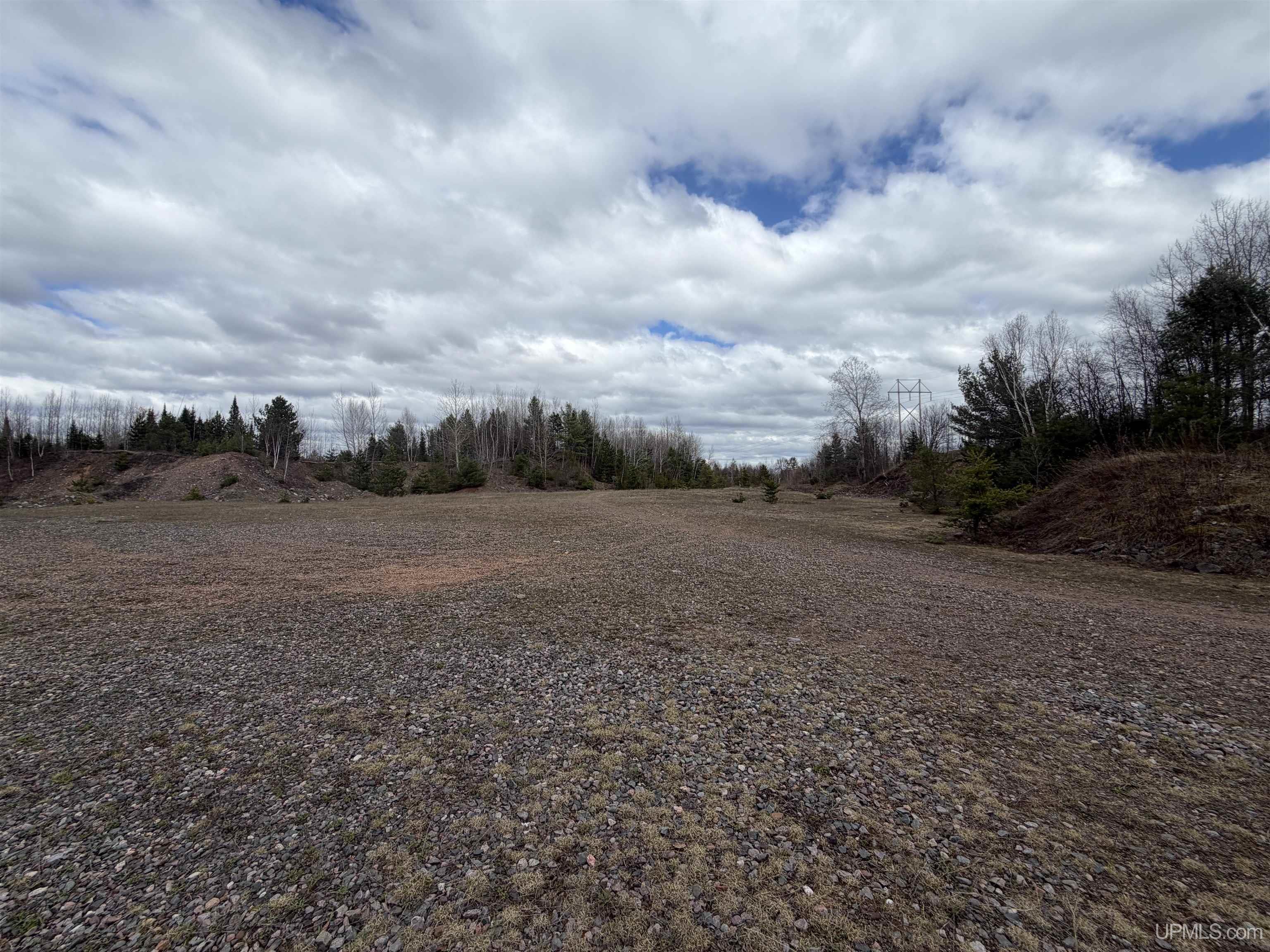 MLS 50203689 Large photo number 3 