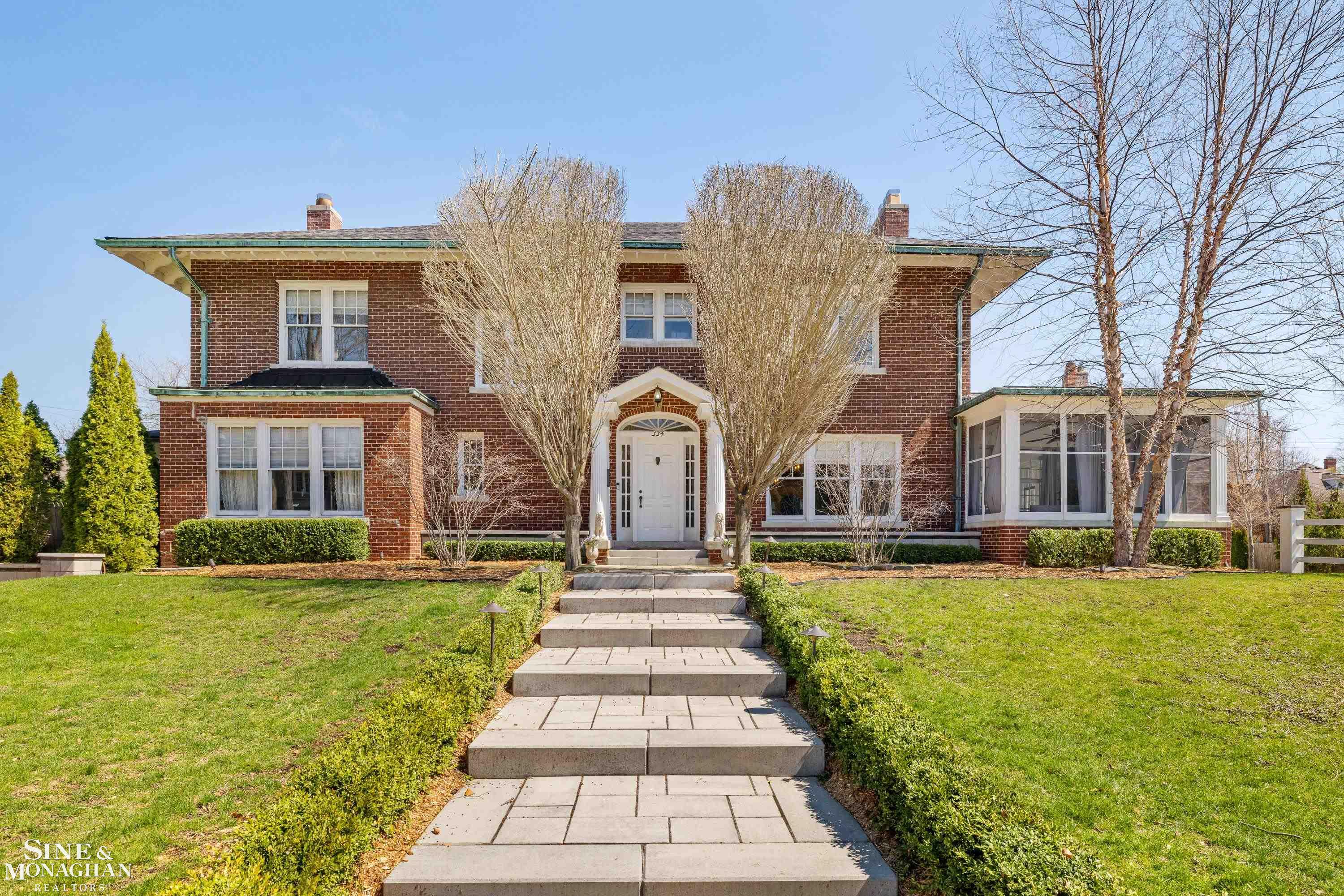334 University Place, Grosse Pointe, MI, 48236
