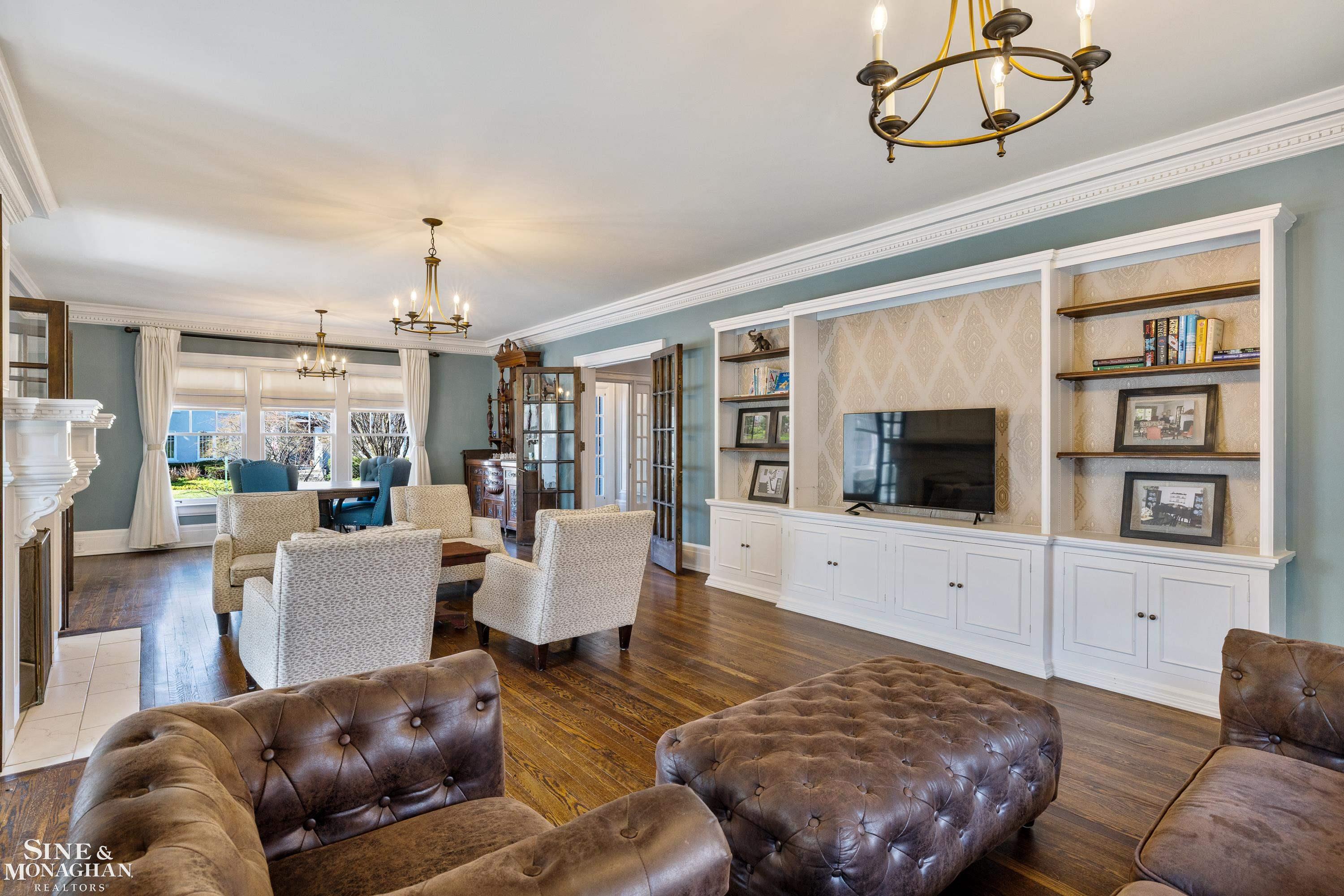 334 University Place, Grosse Pointe, MI, 48236