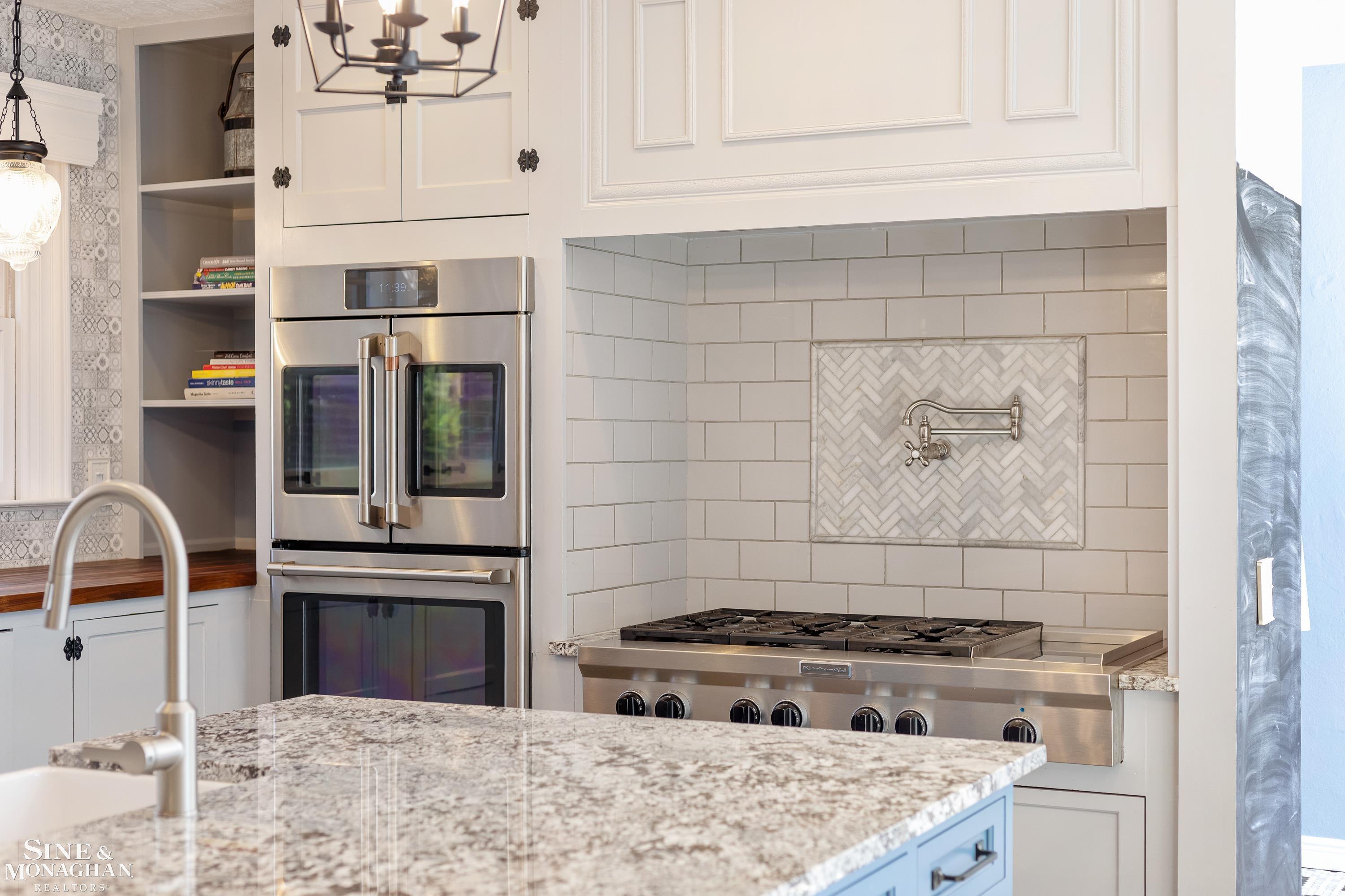 334 University Place, Grosse Pointe, MI, 48236