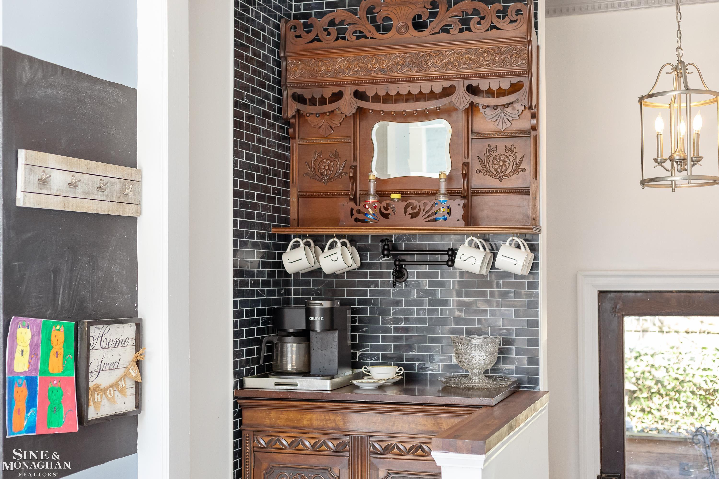 334 University Place, Grosse Pointe, MI, 48236