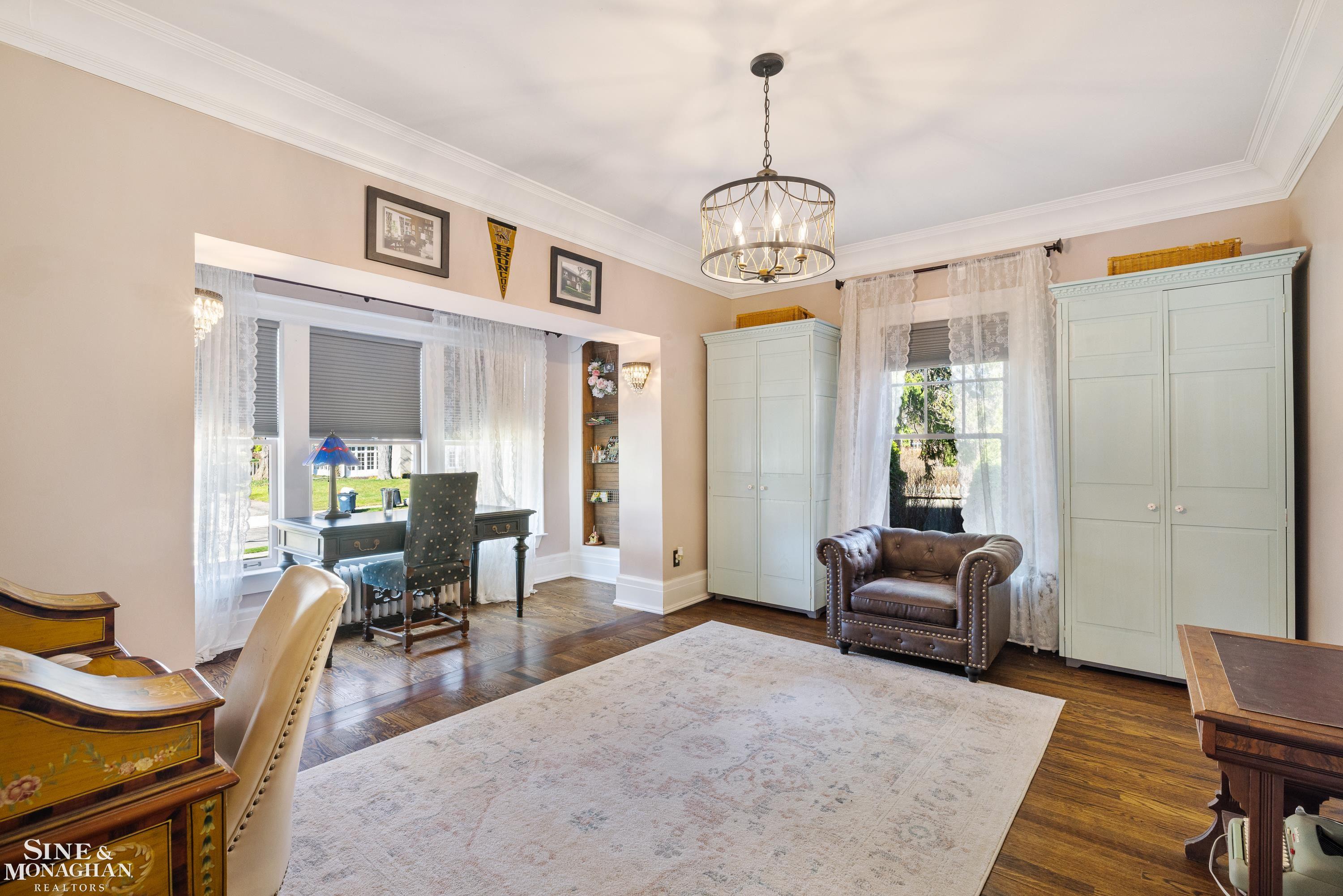 334 University Place, Grosse Pointe, MI, 48236