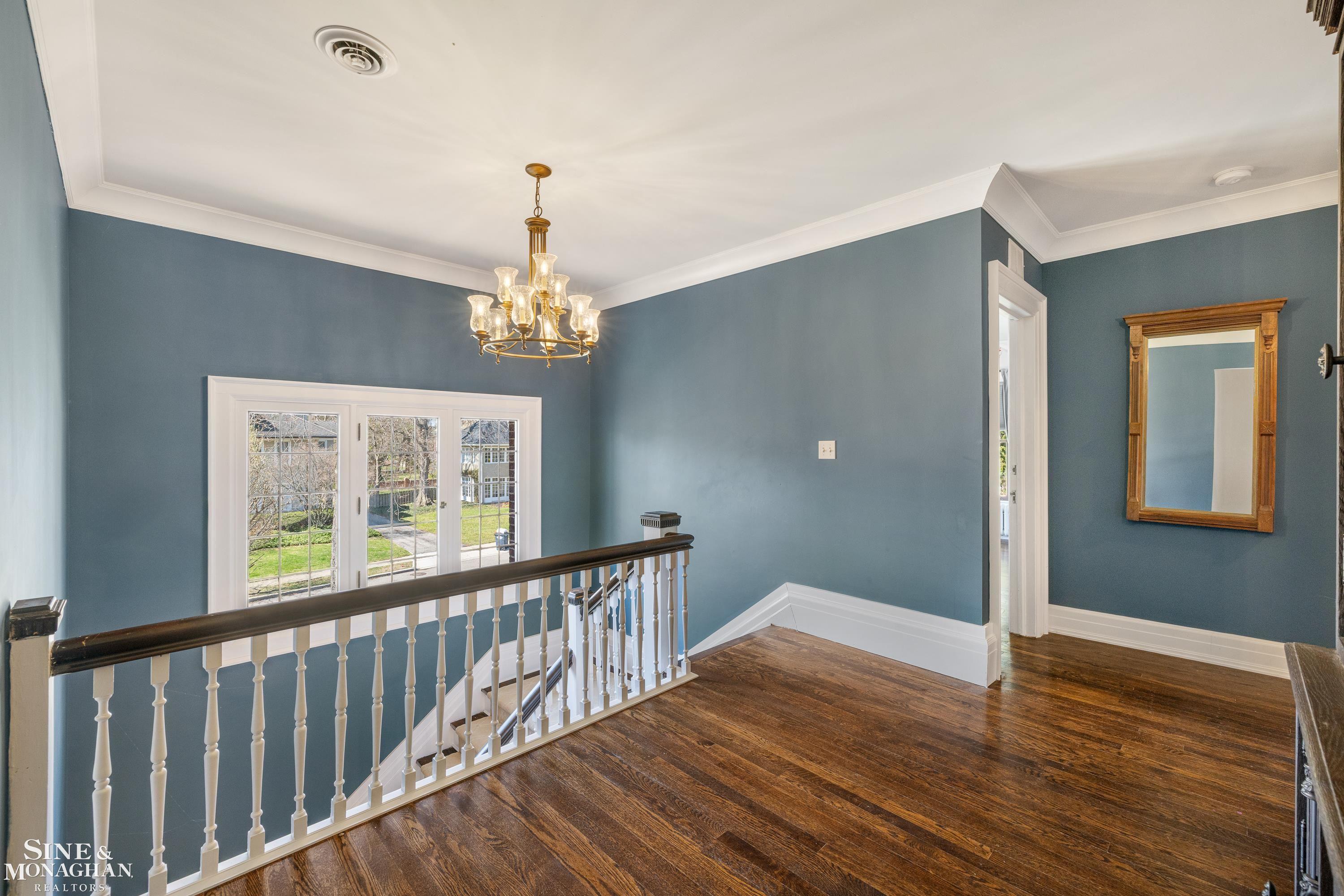 334 University Place, Grosse Pointe, MI, 48236