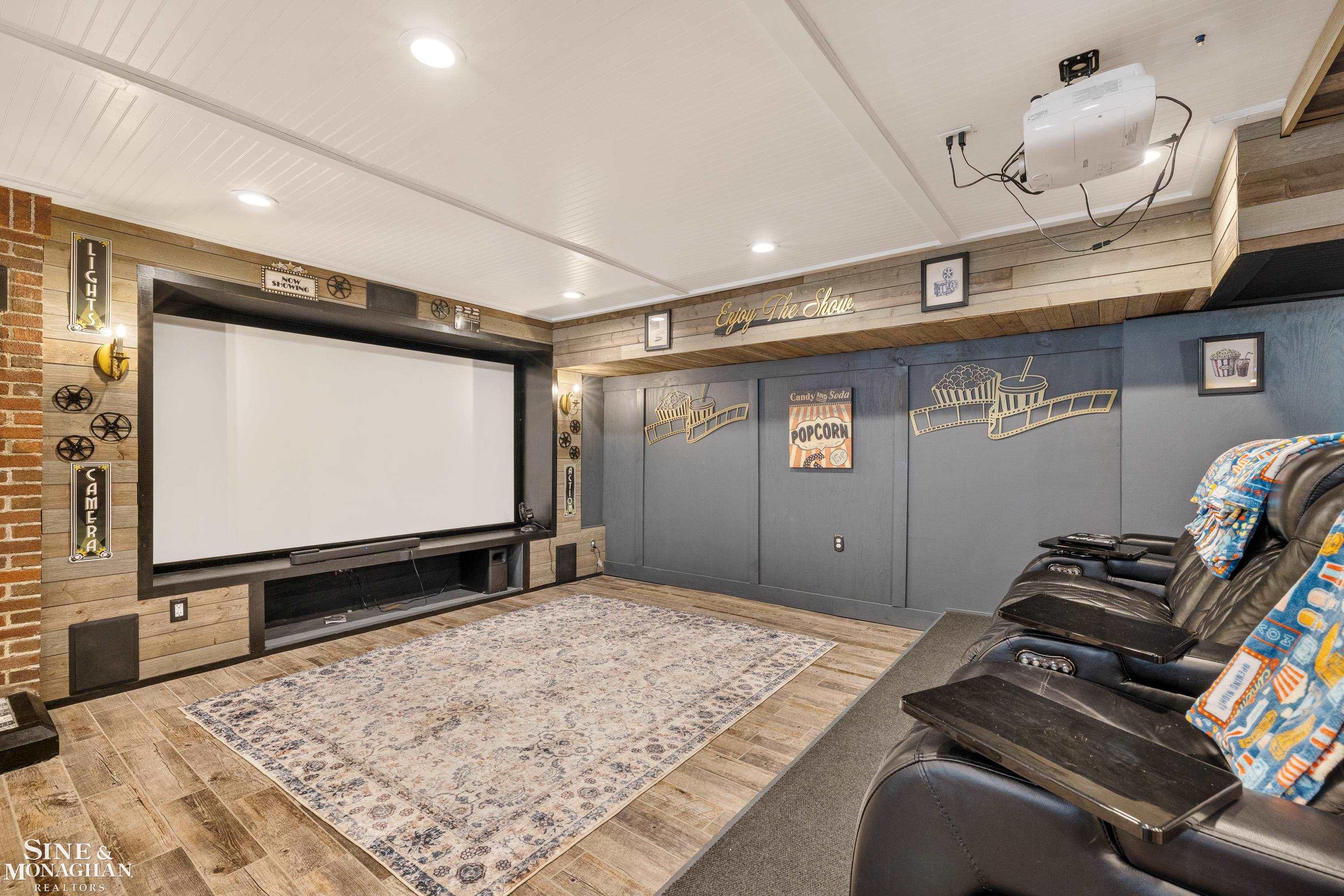 334 University Place, Grosse Pointe, MI, 48236