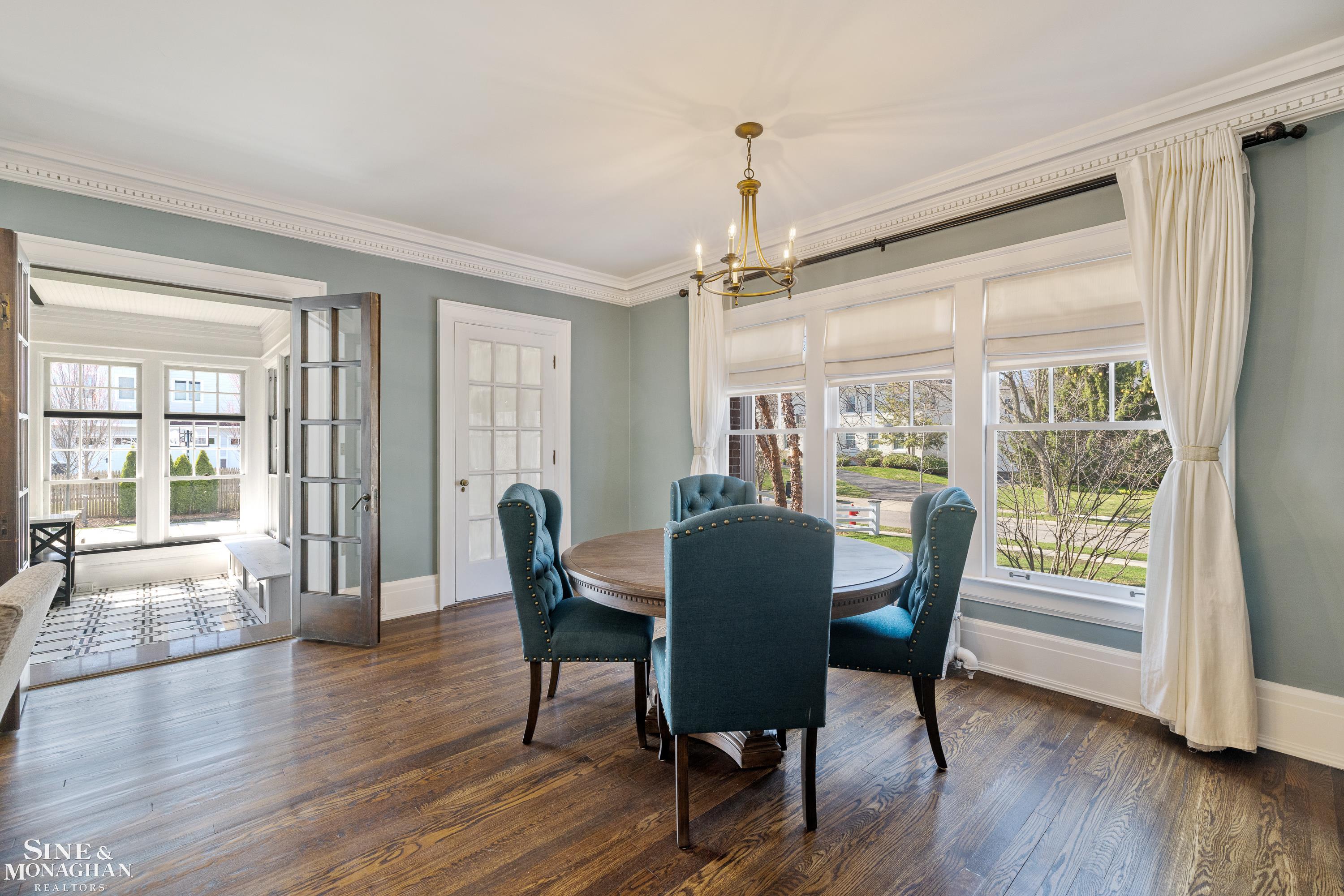 334 University Place, Grosse Pointe, MI, 48236