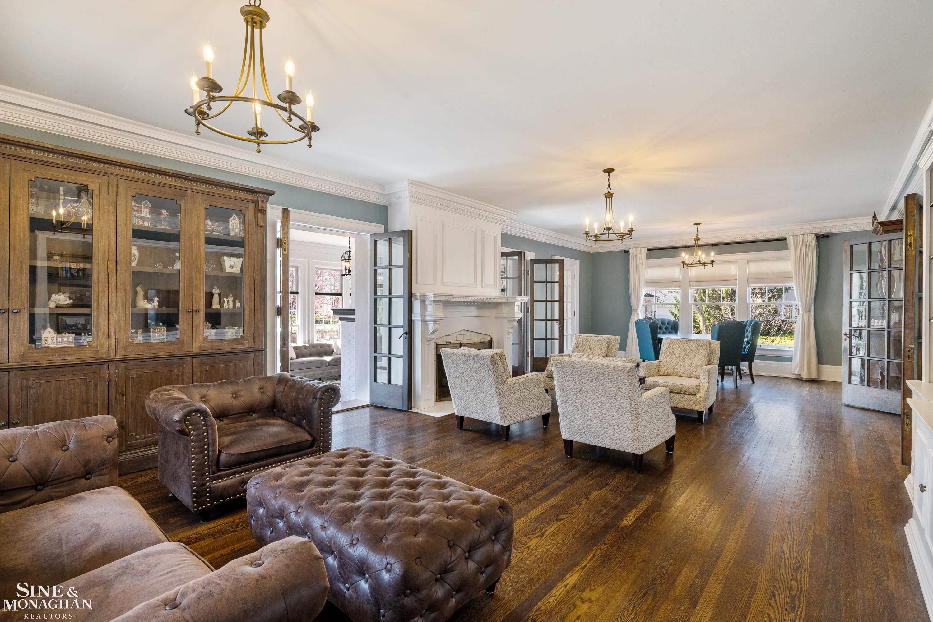 334 University Place, Grosse Pointe, MI, 48236