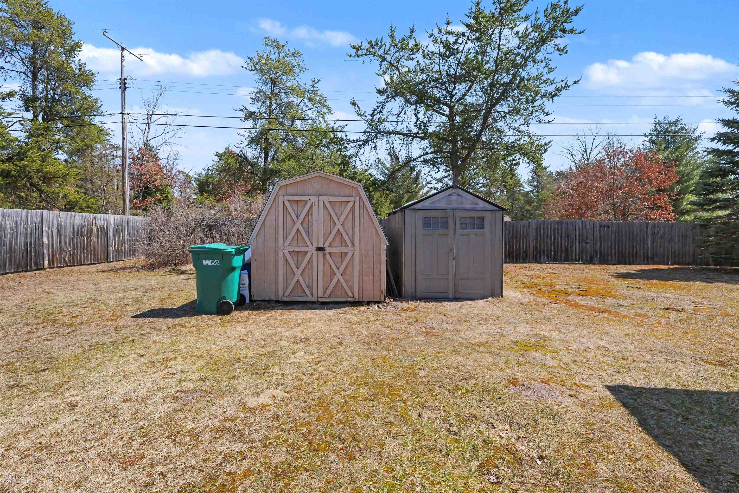 619 Eola Road, Harrison, MI, 48625-8618