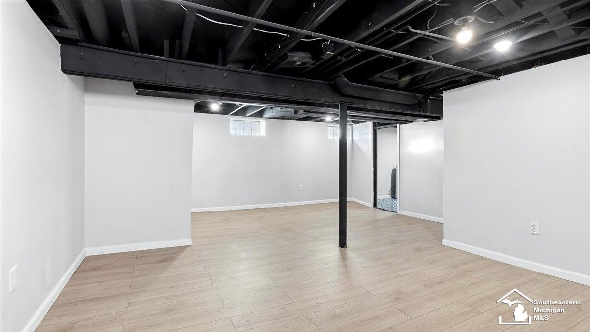 16050 Beatrice Street, Allen Park, MI, 48101