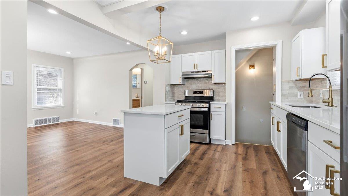 16050 Beatrice Street, Allen Park, MI, 48101