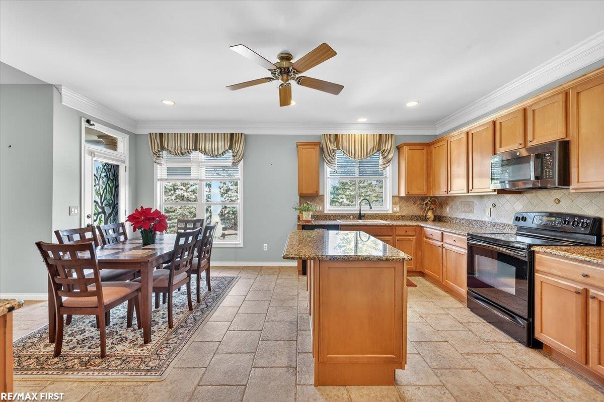 7969 Stableford Drive, Washington, MI, 48094