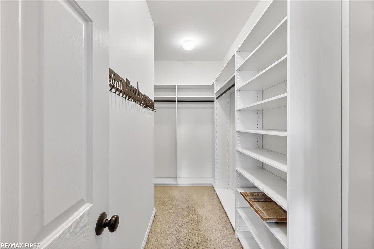 7969 Stableford Drive, Washington, MI, 48094