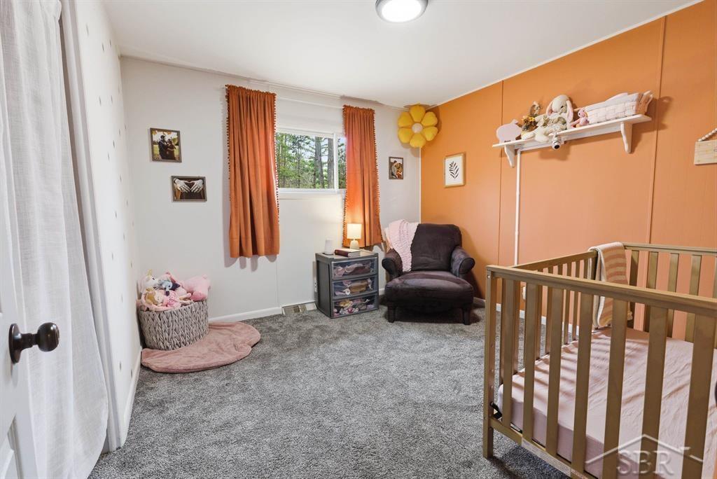 547 W Peterson Drive, Sanford, MI, 48657