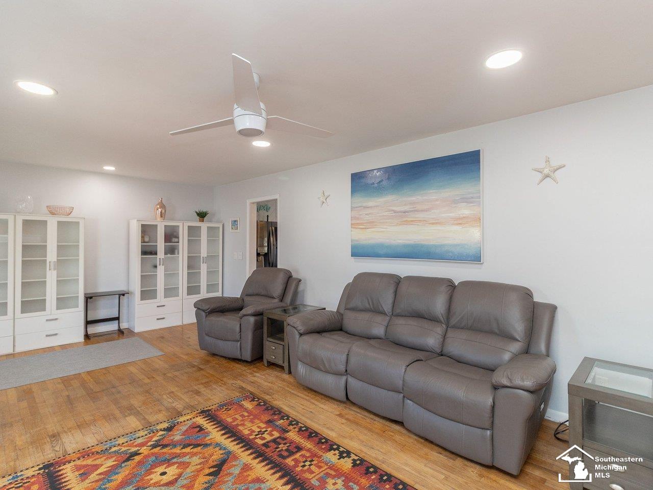 6368 Avenue D Avenue, La Salle, MI, 48145