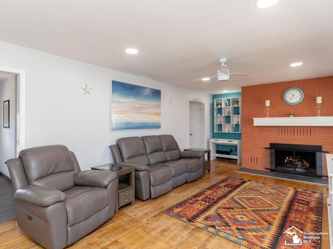 6368 Avenue D Avenue, La Salle, MI, 48145