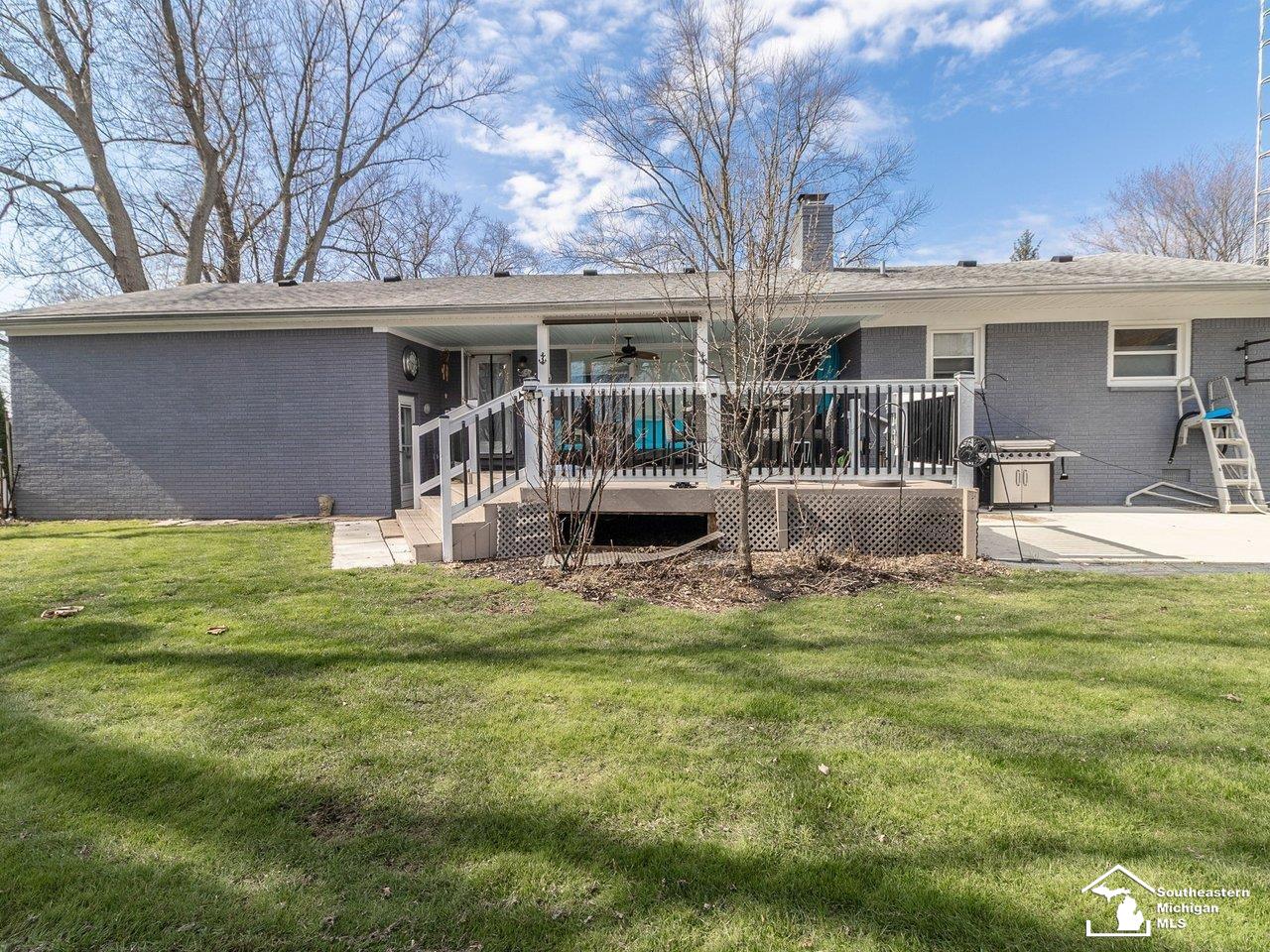 6368 Avenue D Avenue, La Salle, MI, 48145